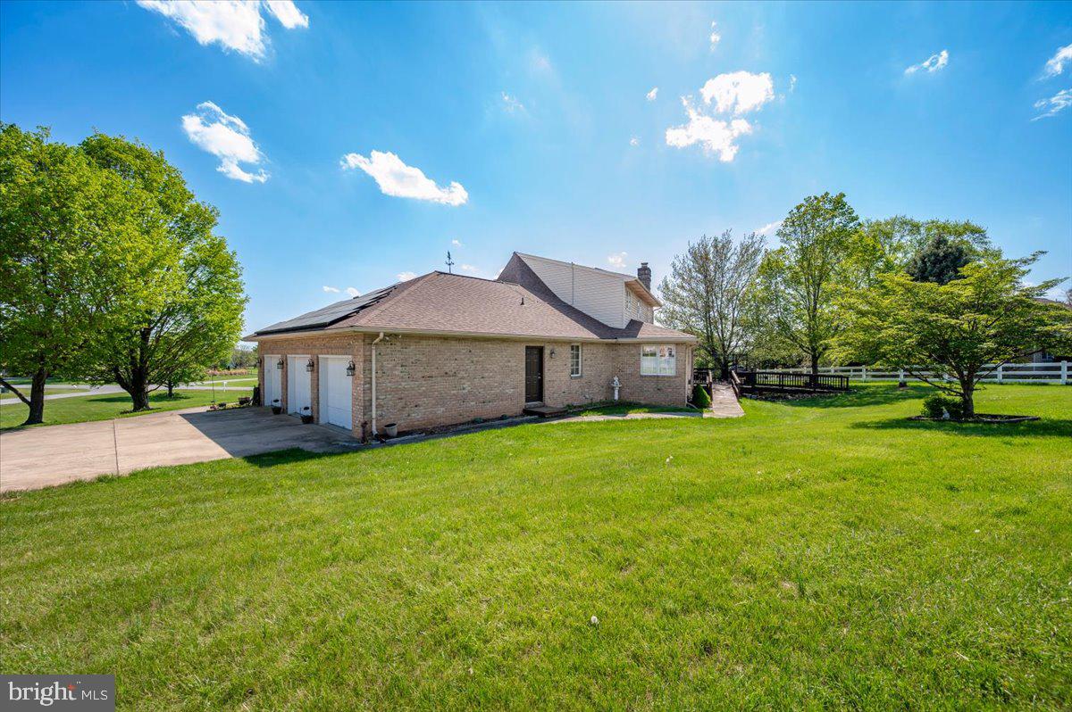 BRADFORD ESTATES - Residential