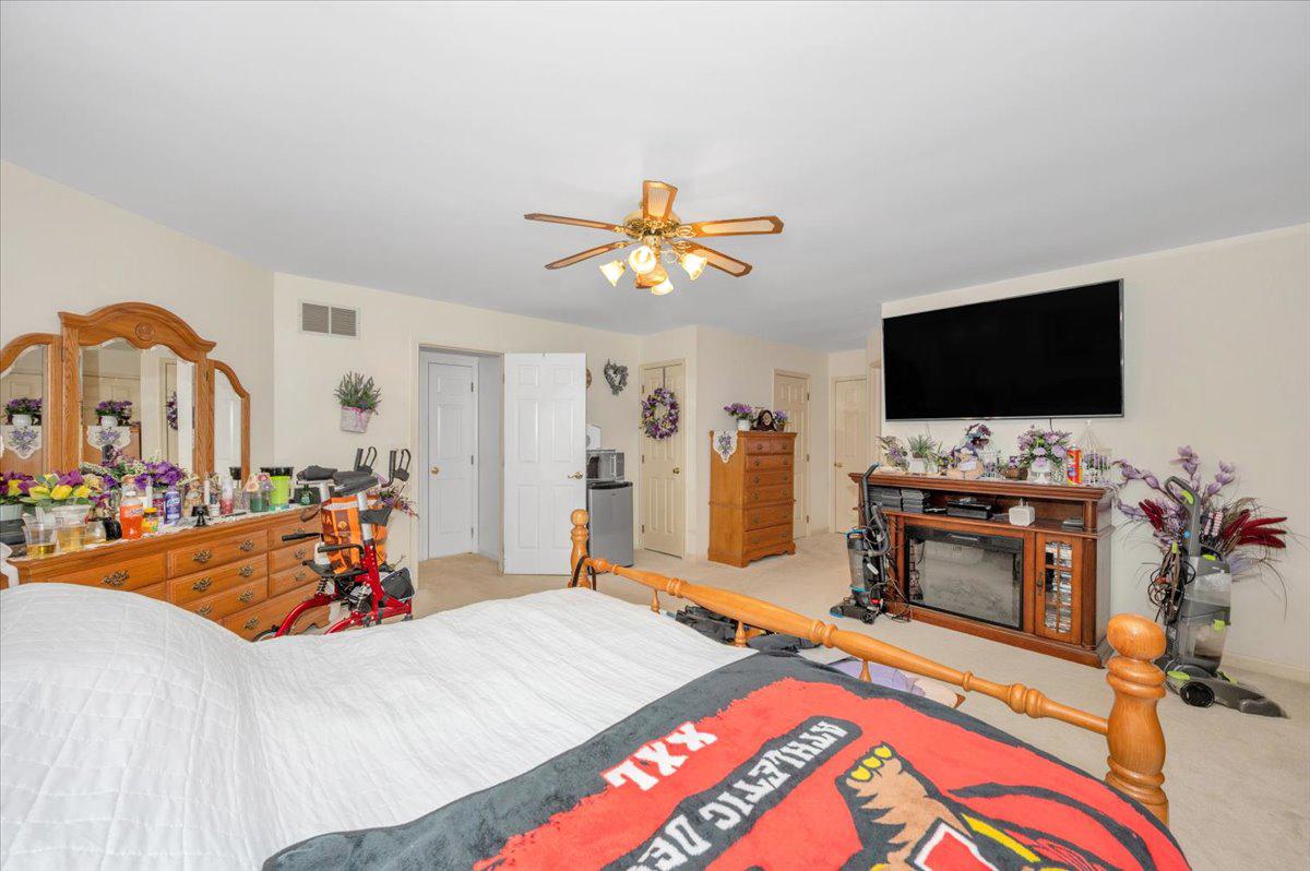 BRADFORD ESTATES - Residential