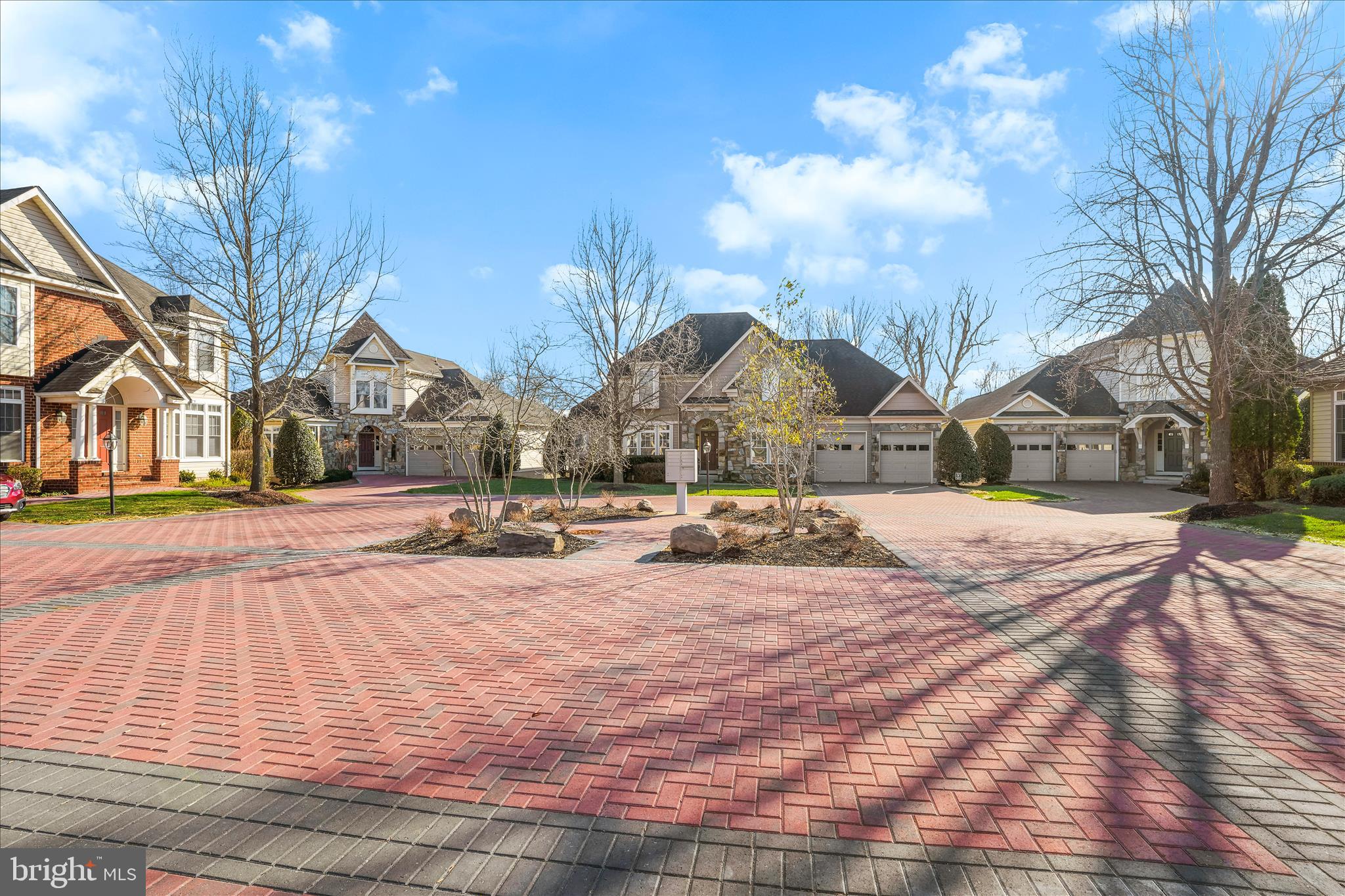 WORMANS MILL - Residential