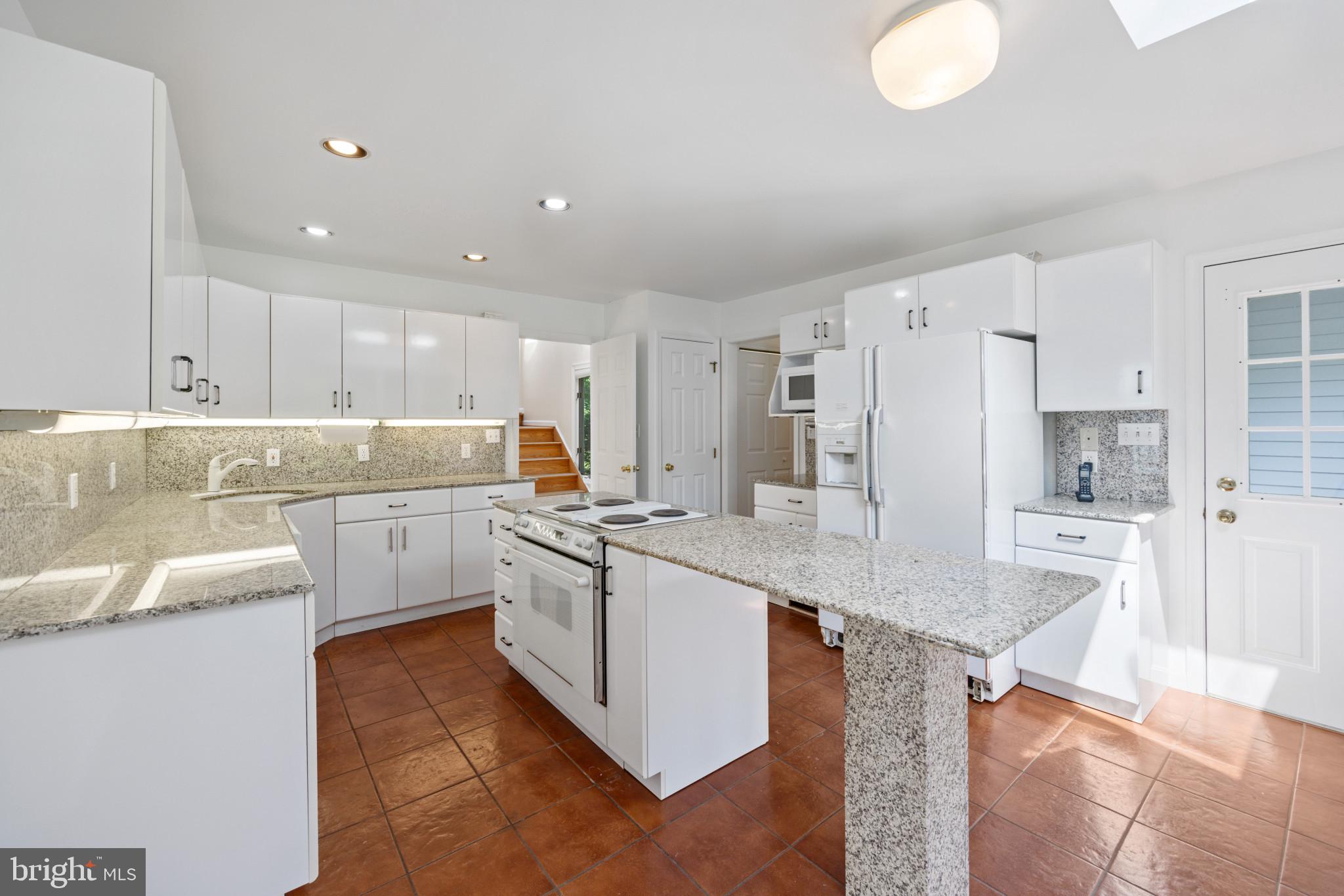 HERALD HARBOR - Residential