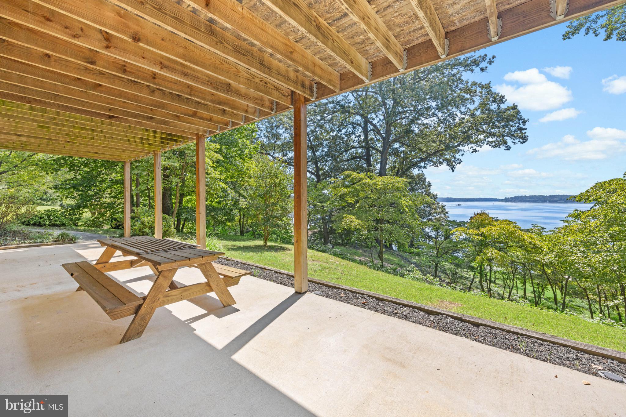 HERALD HARBOR - Residential