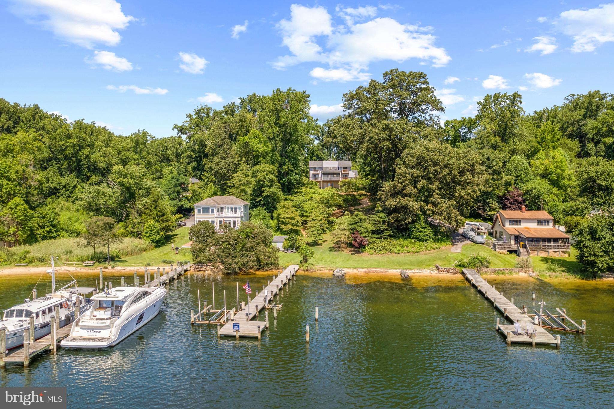 HERALD HARBOR - Residential