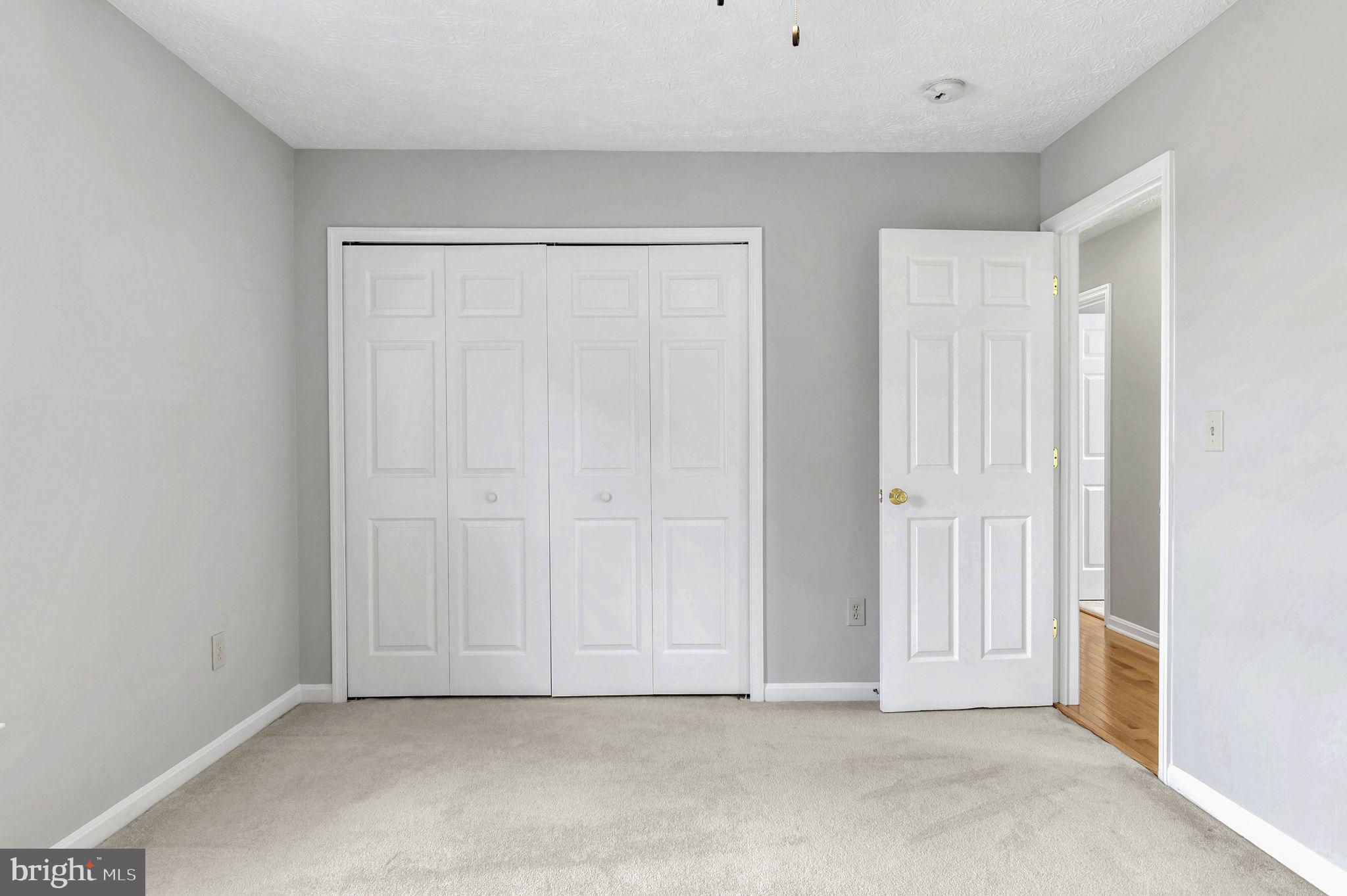 HUNTINGTON MEADOWS - Residential