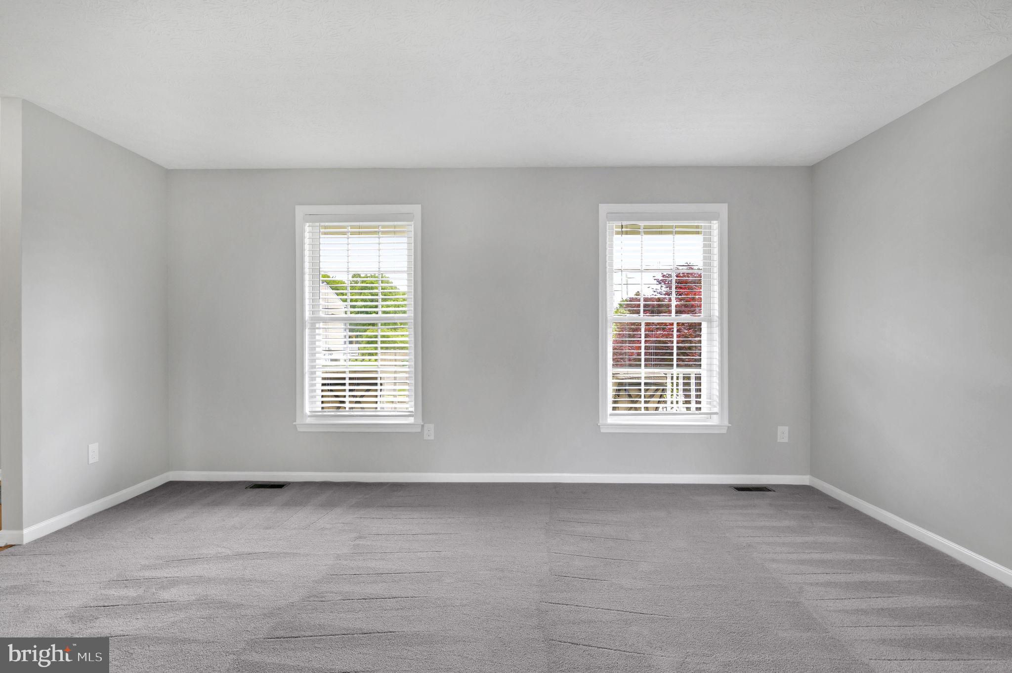 HUNTINGTON MEADOWS - Residential