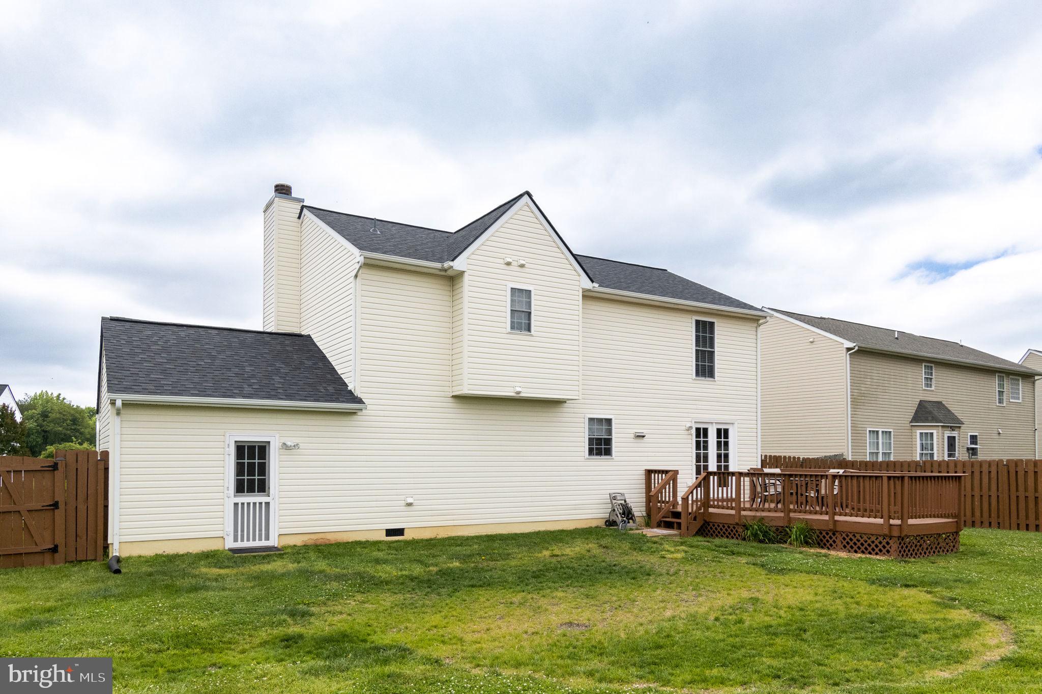 HUNTINGTON MEADOWS - Residential