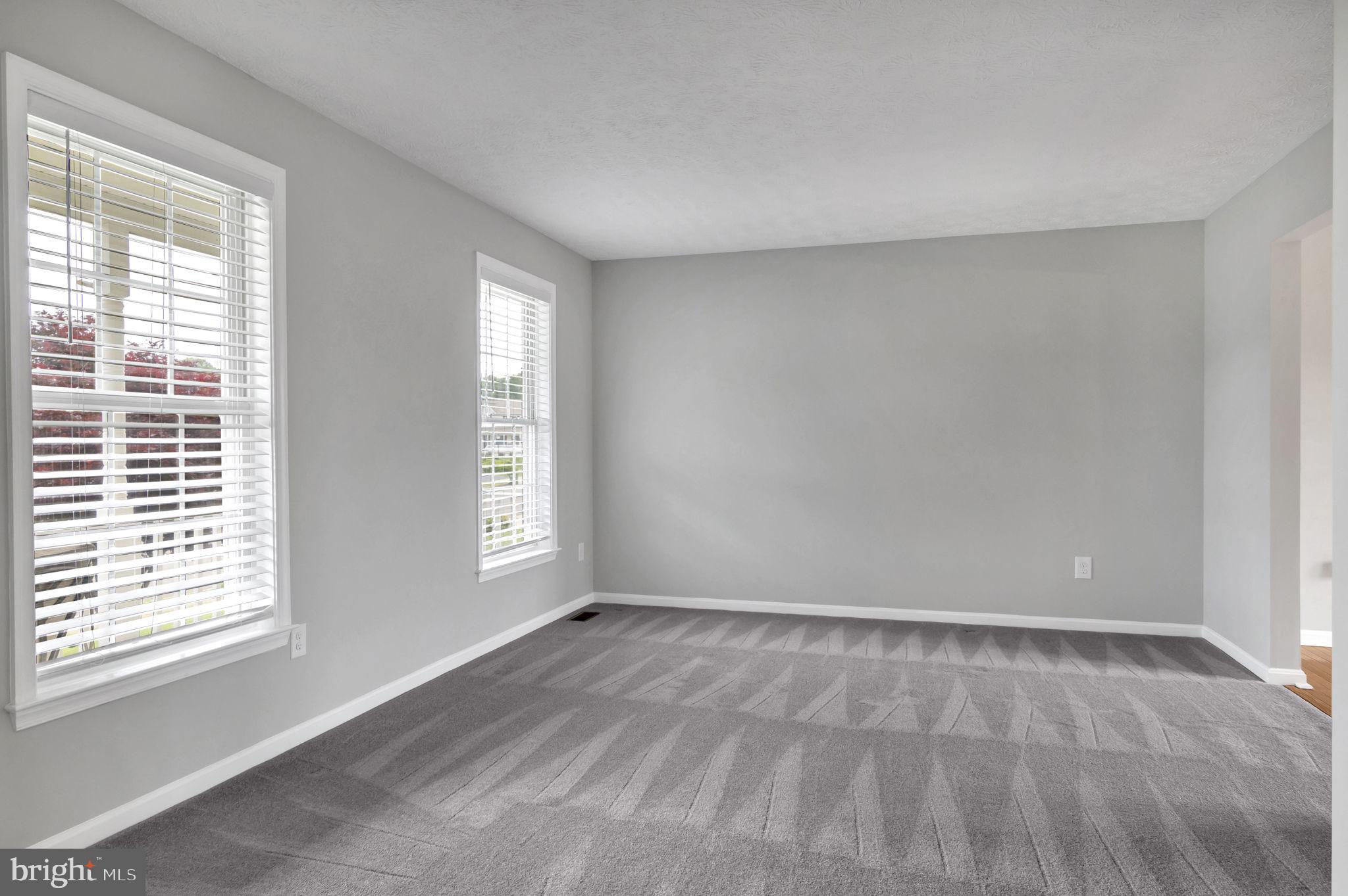 HUNTINGTON MEADOWS - Residential