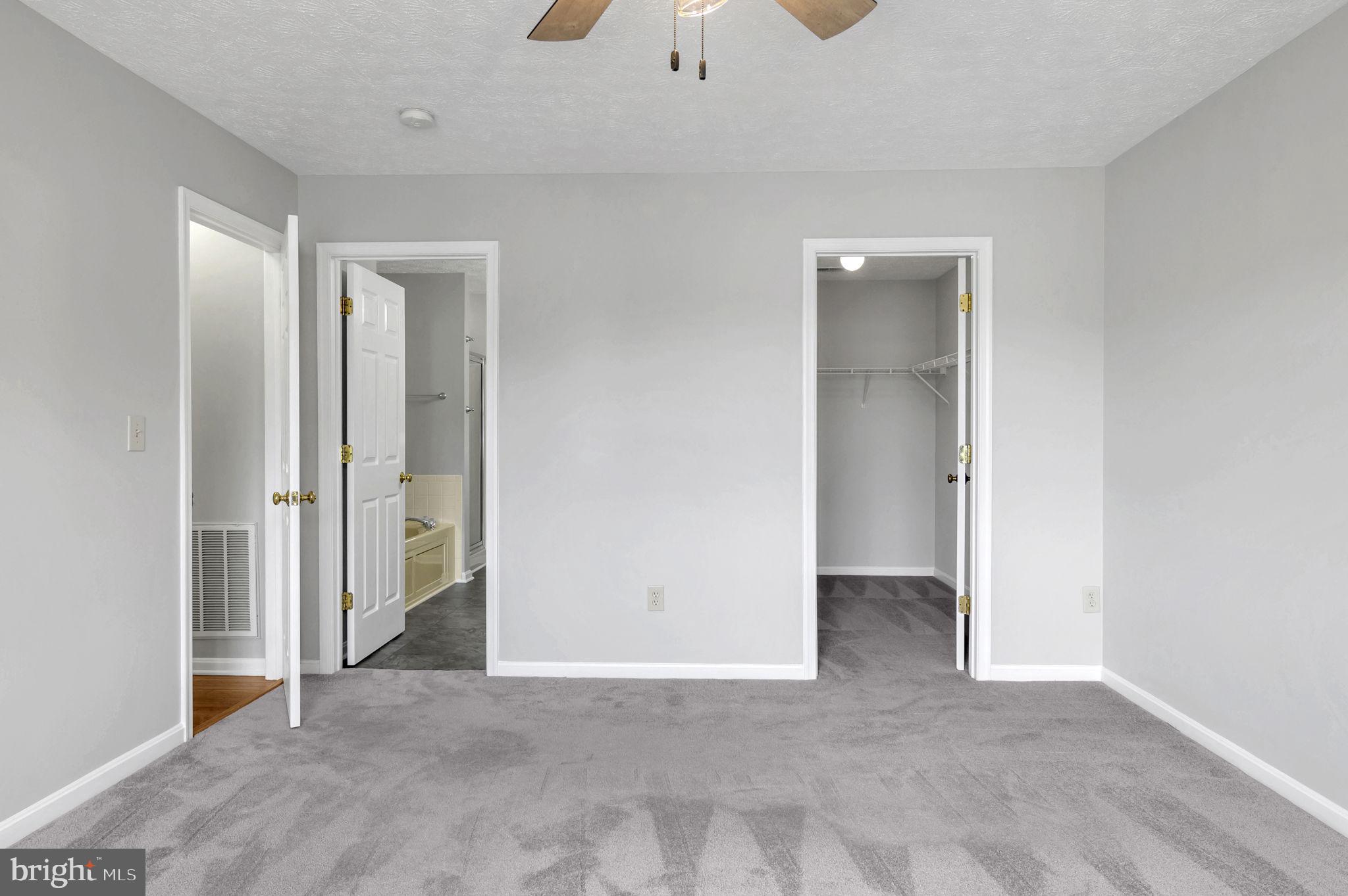 HUNTINGTON MEADOWS - Residential