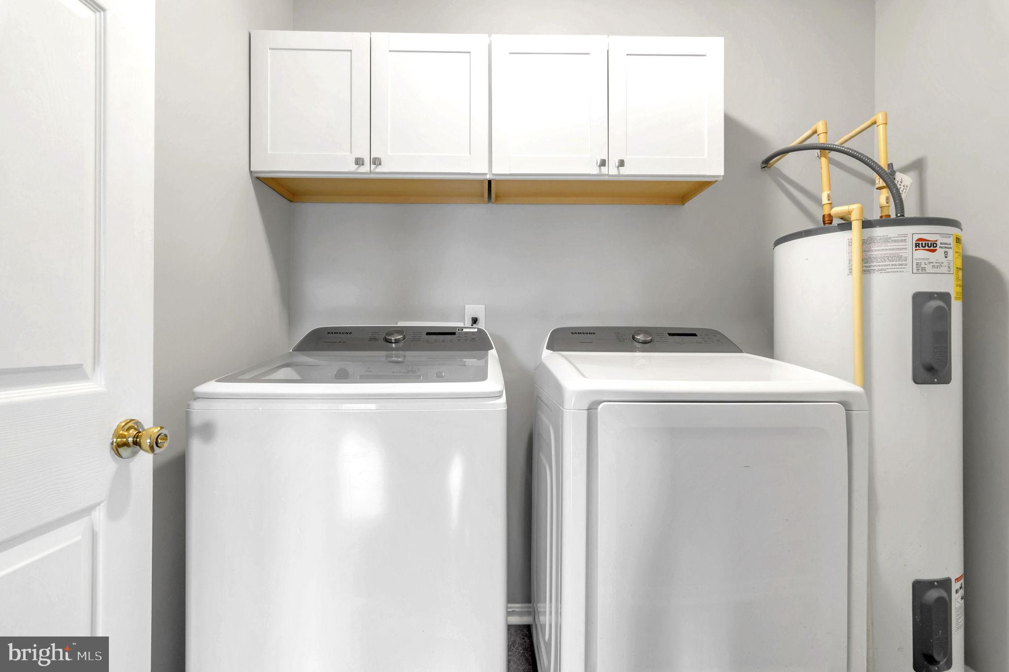 HUNTINGTON MEADOWS - Residential