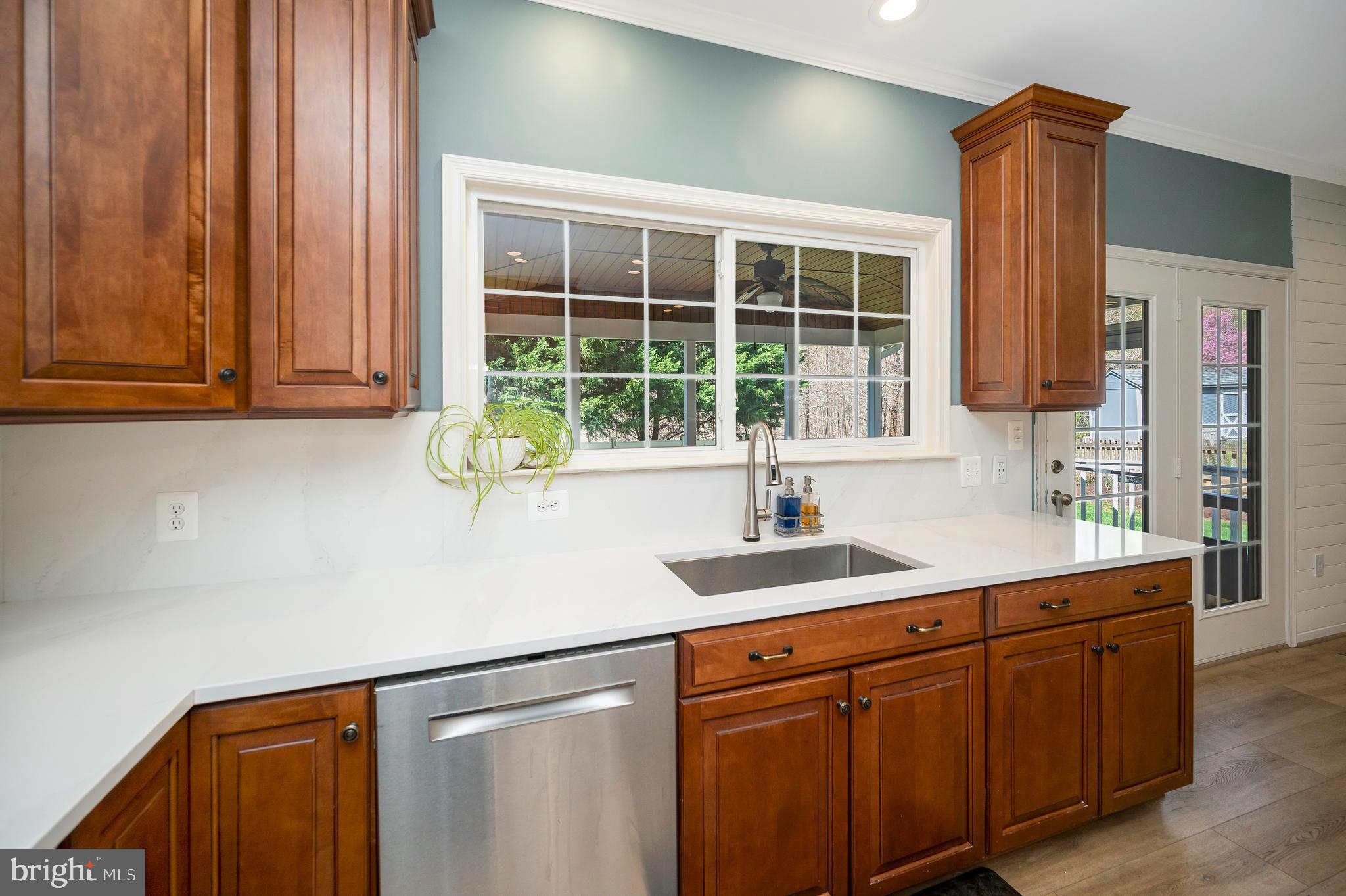 HAMPTON OAKS - Residential