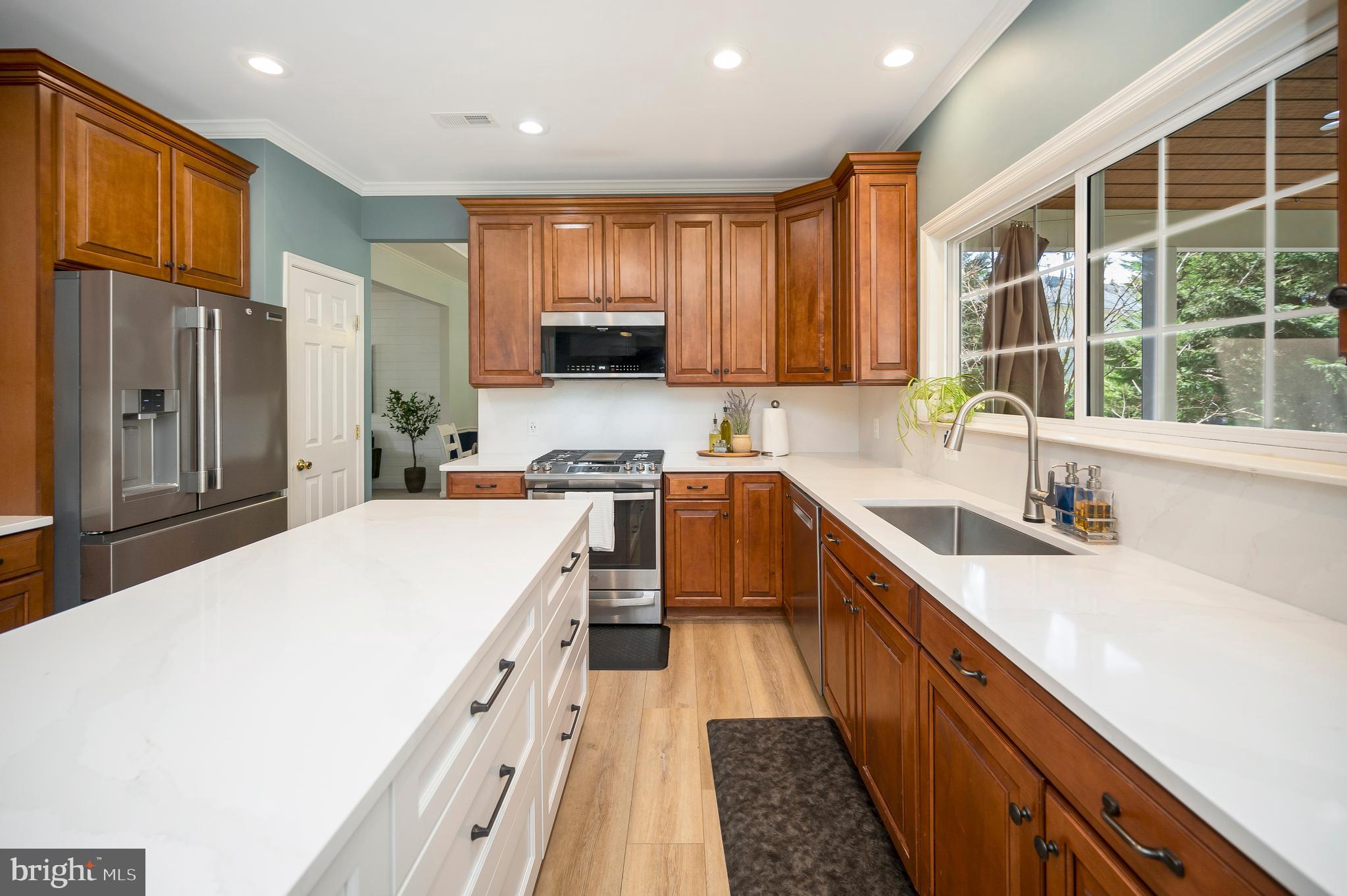 HAMPTON OAKS - Residential