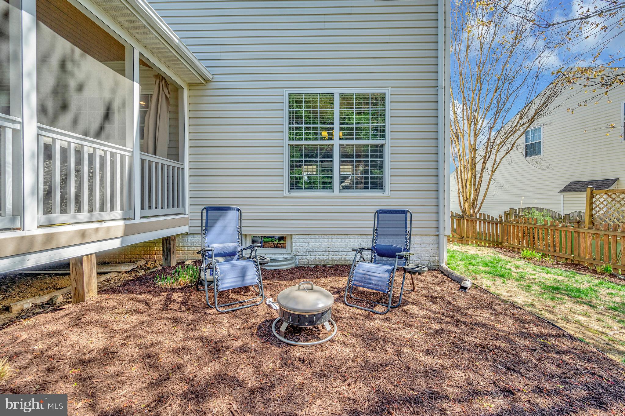 HAMPTON OAKS - Residential