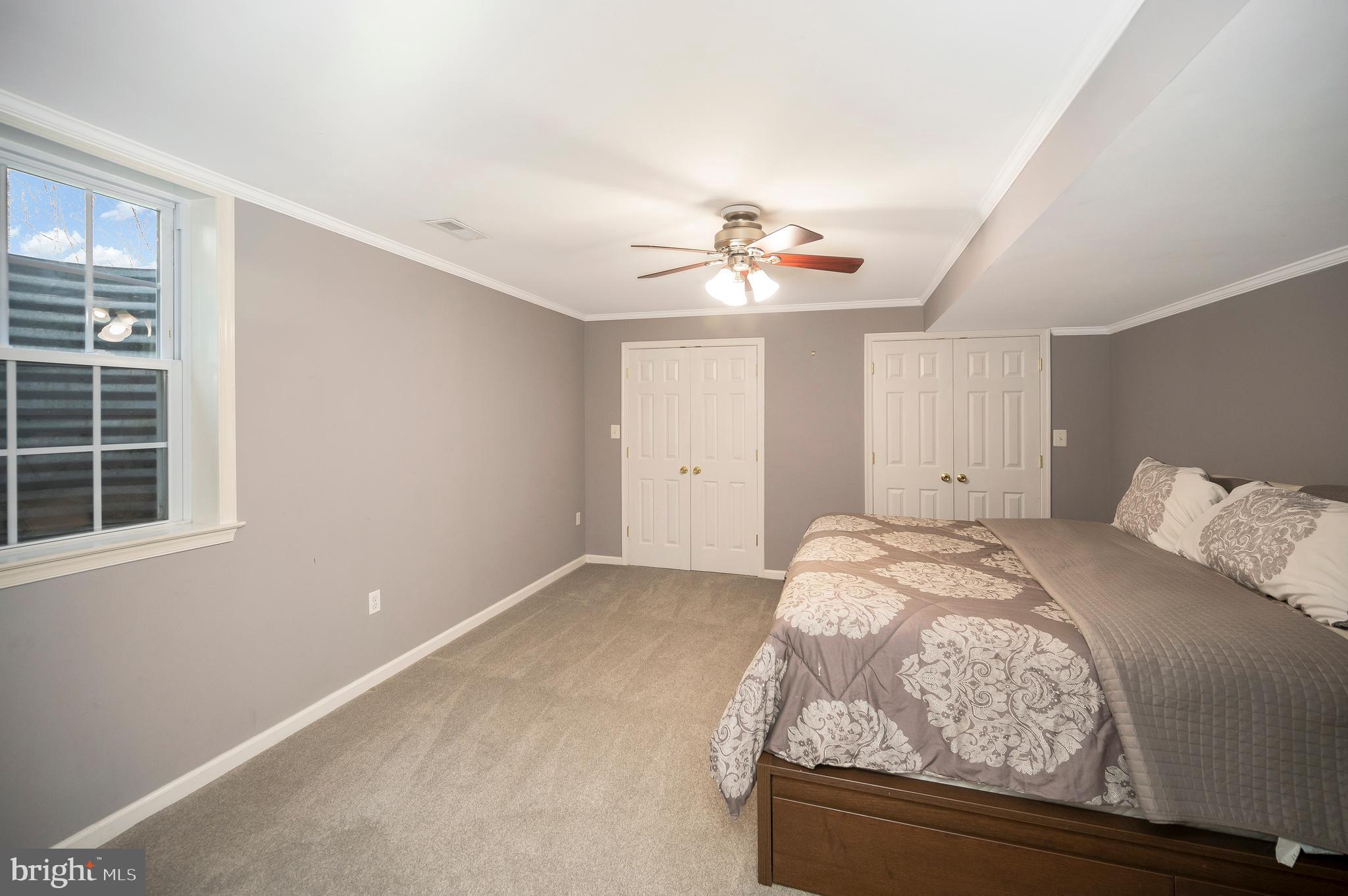 HAMPTON OAKS - Residential