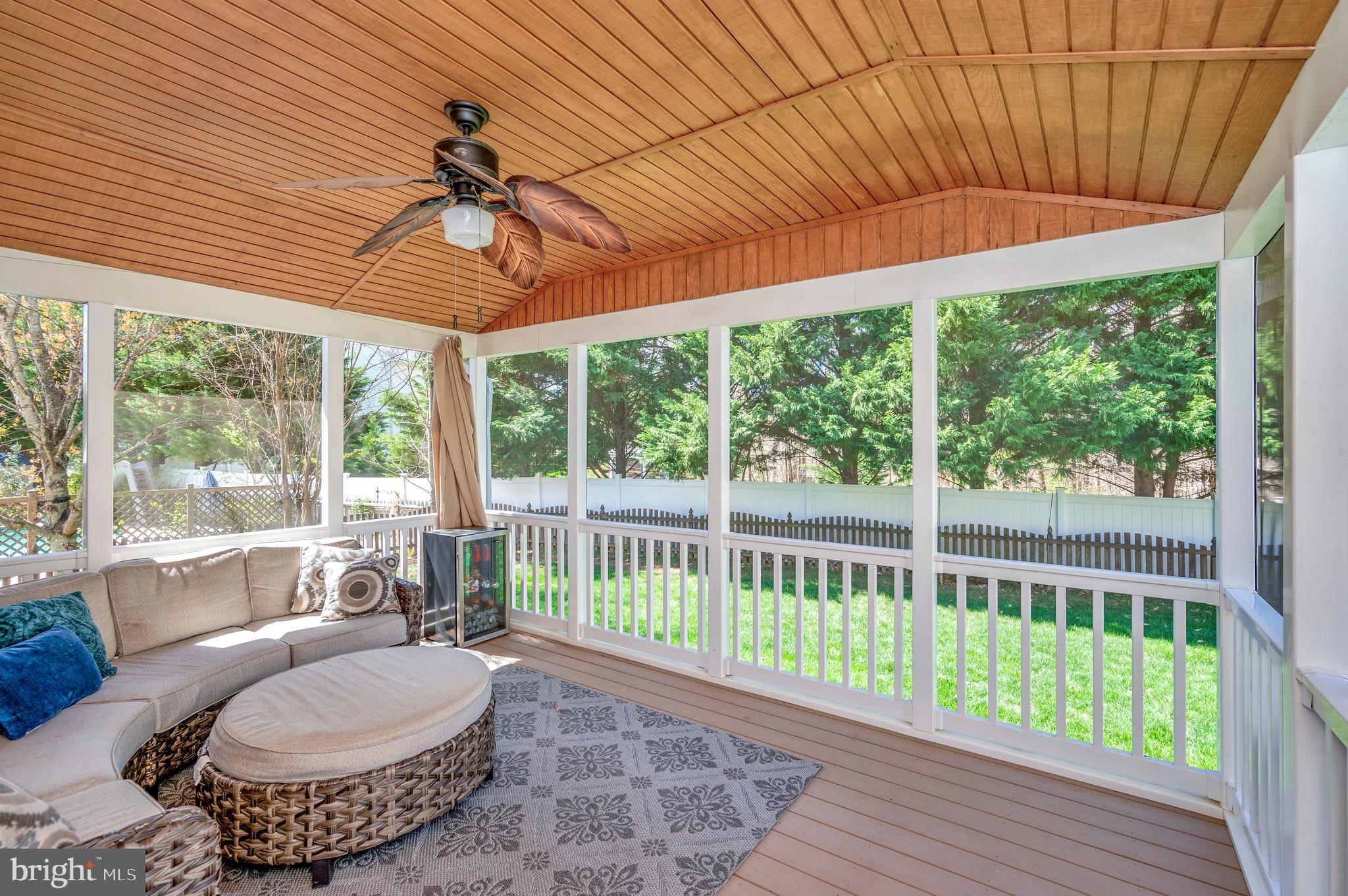 HAMPTON OAKS - Residential