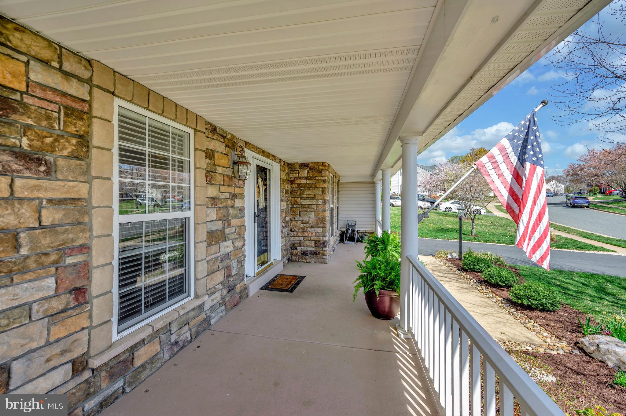 HAMPTON OAKS - Residential