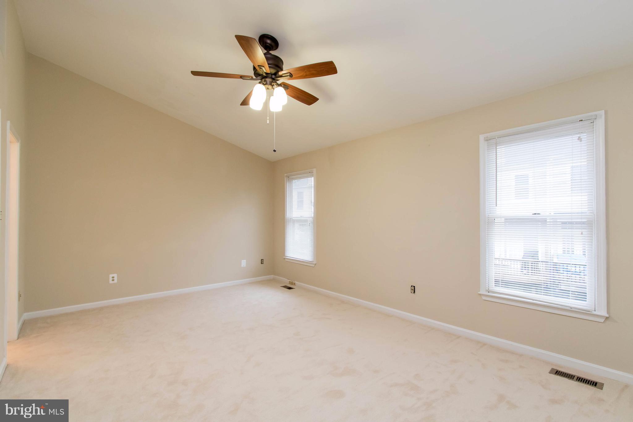 KINGSTOWNE - Residential