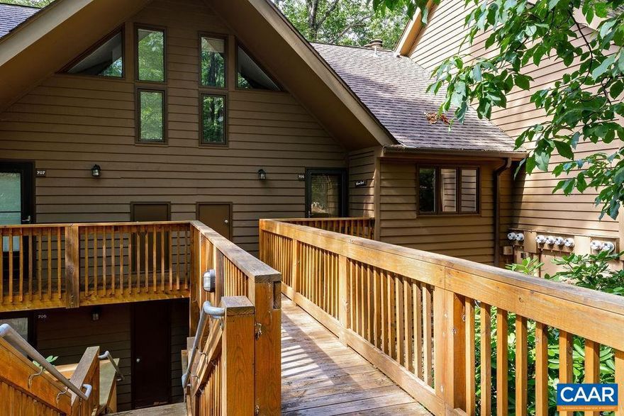 Short distance to the Ski slopes! This condo sits at the center of the Resort, minutes to the Mountain inn, and Blackrock market. Sold Turnkey and it is in Move in ready condition. The only condo association with it's own pool. Recent upgrades are HVAC, tile flooring, carpet and appliances. The floor to ceiling rock fireplace is wonderful for those cozy winter days after skiing. A Must Have!!,Fireplace in Living Room