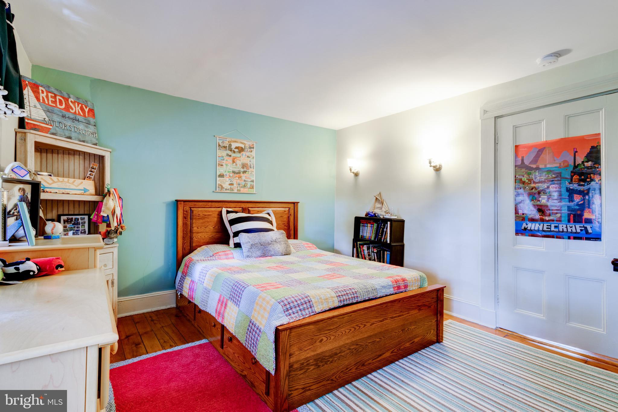 ROCHELLE MEADOWS - Residential