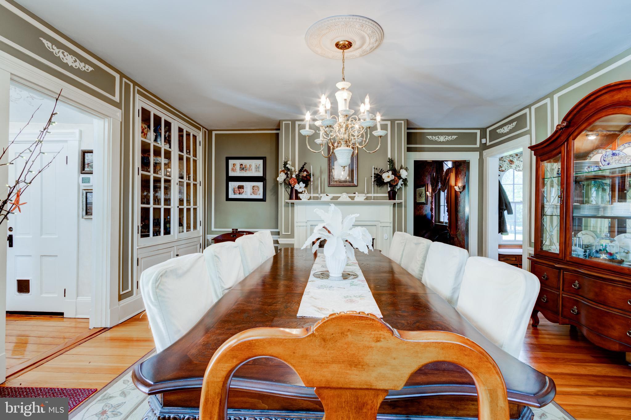 ROCHELLE MEADOWS - Residential