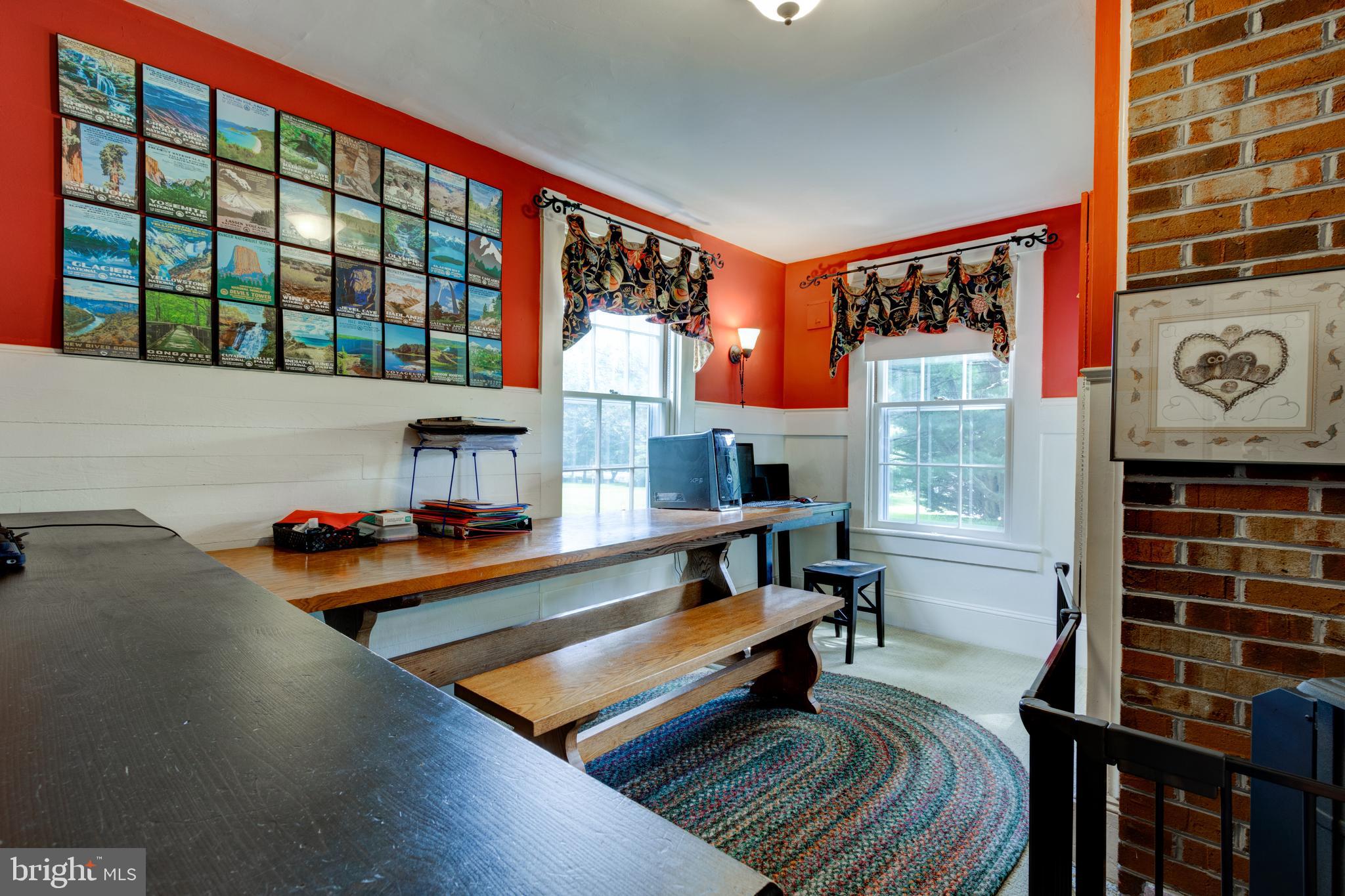 ROCHELLE MEADOWS - Residential