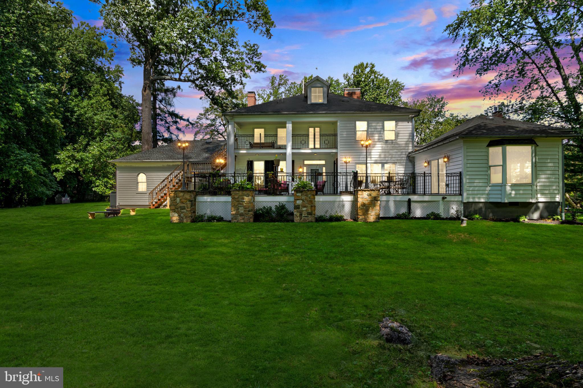 ROCHELLE MEADOWS - Residential