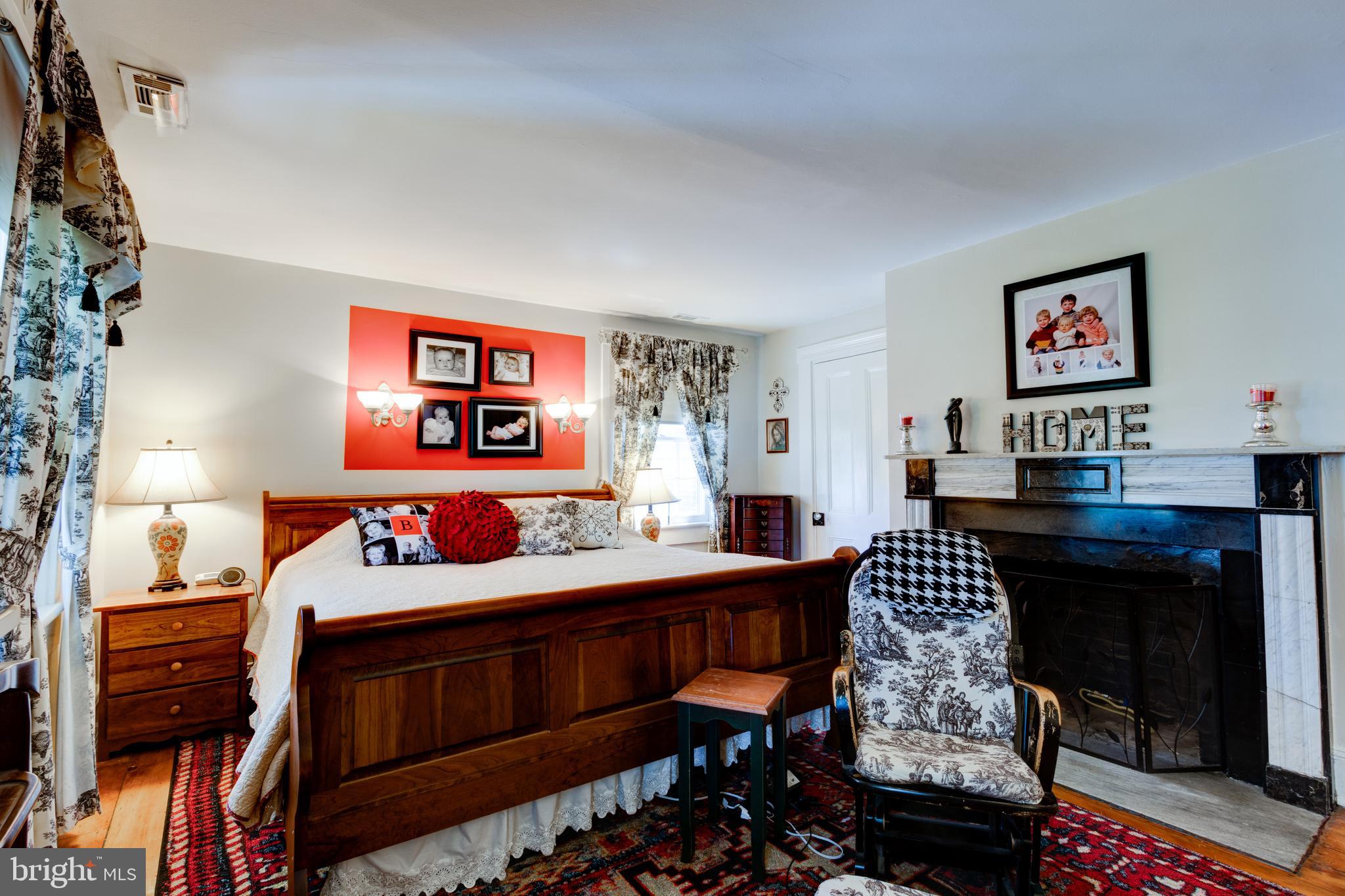 ROCHELLE MEADOWS - Residential