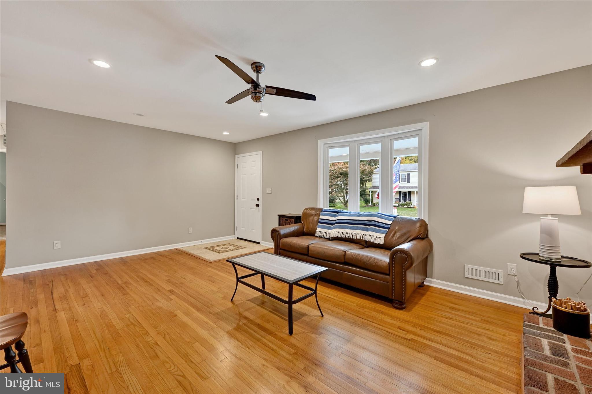 SPRINGDALE - Residential