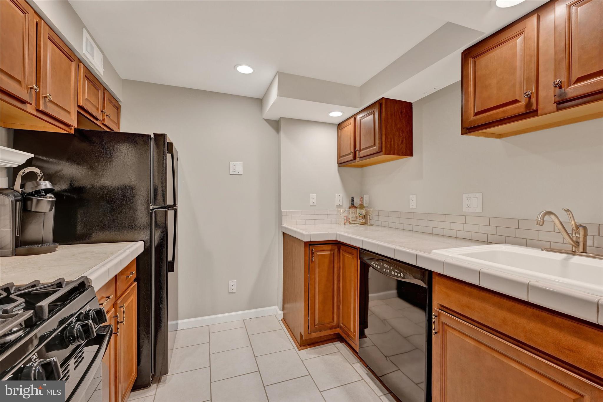 SPRINGDALE - Residential