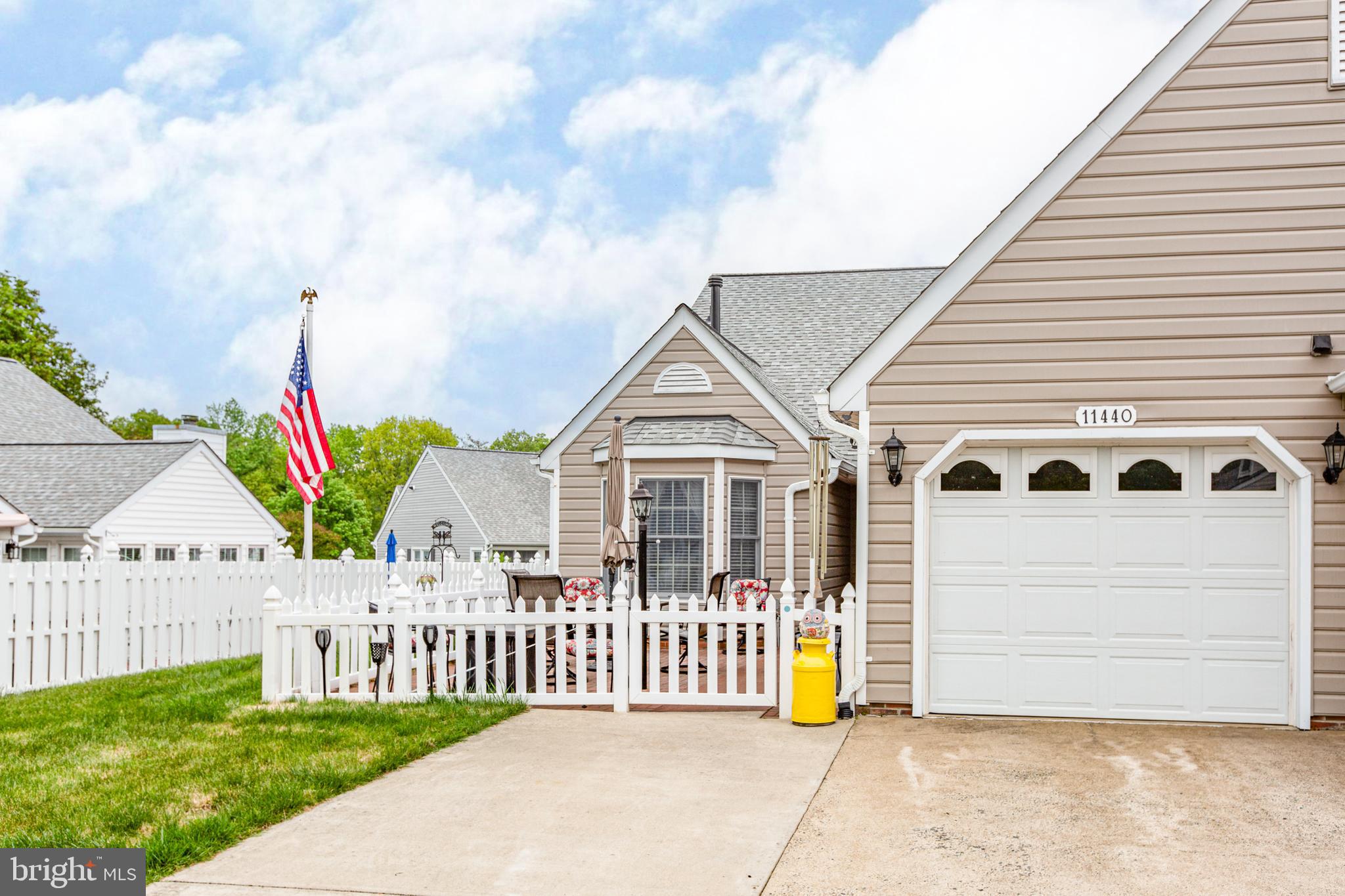 SUMMERLAKE - Residential