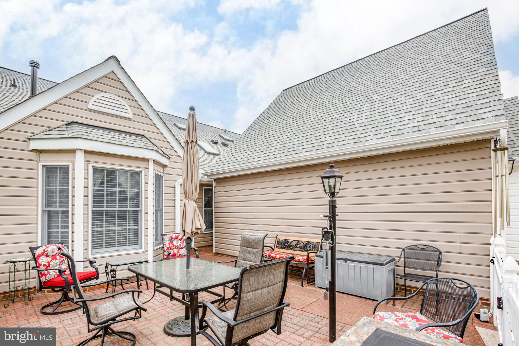 SUMMERLAKE - Residential