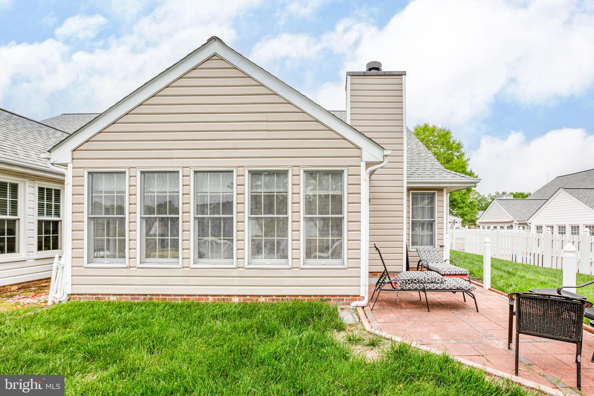 SUMMERLAKE - Residential