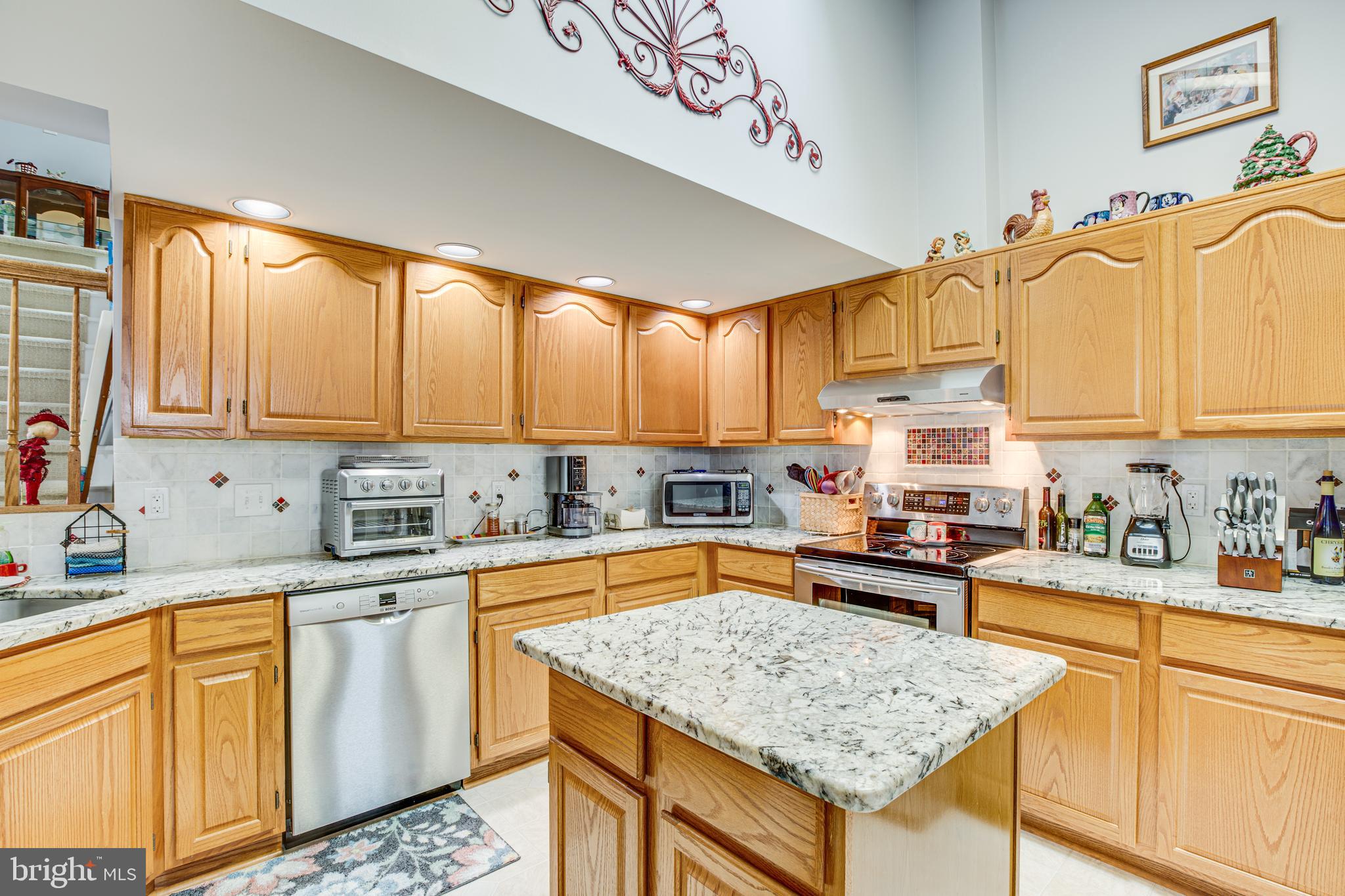 SUMMERLAKE - Residential