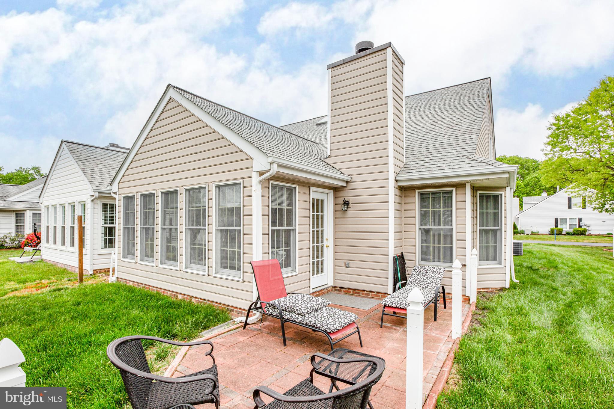 SUMMERLAKE - Residential