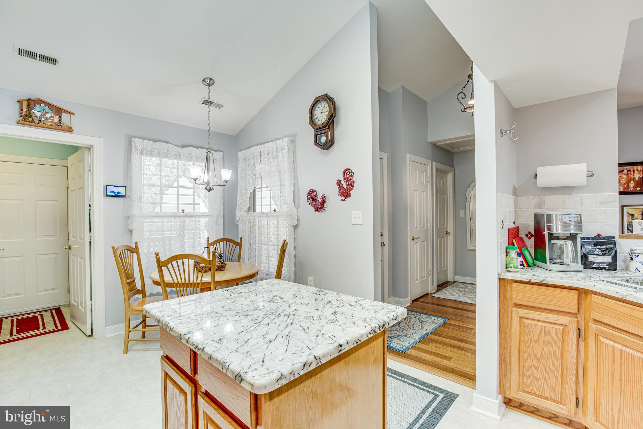 SUMMERLAKE - Residential