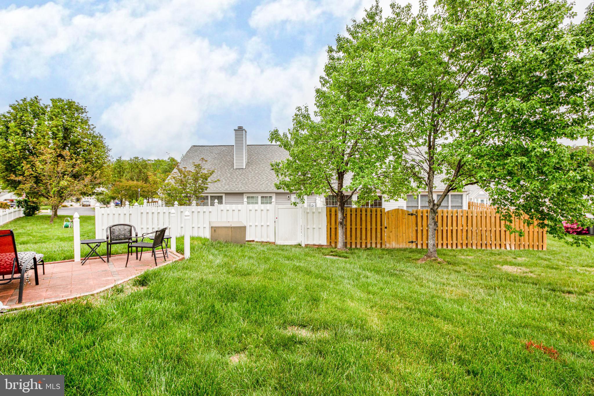 SUMMERLAKE - Residential