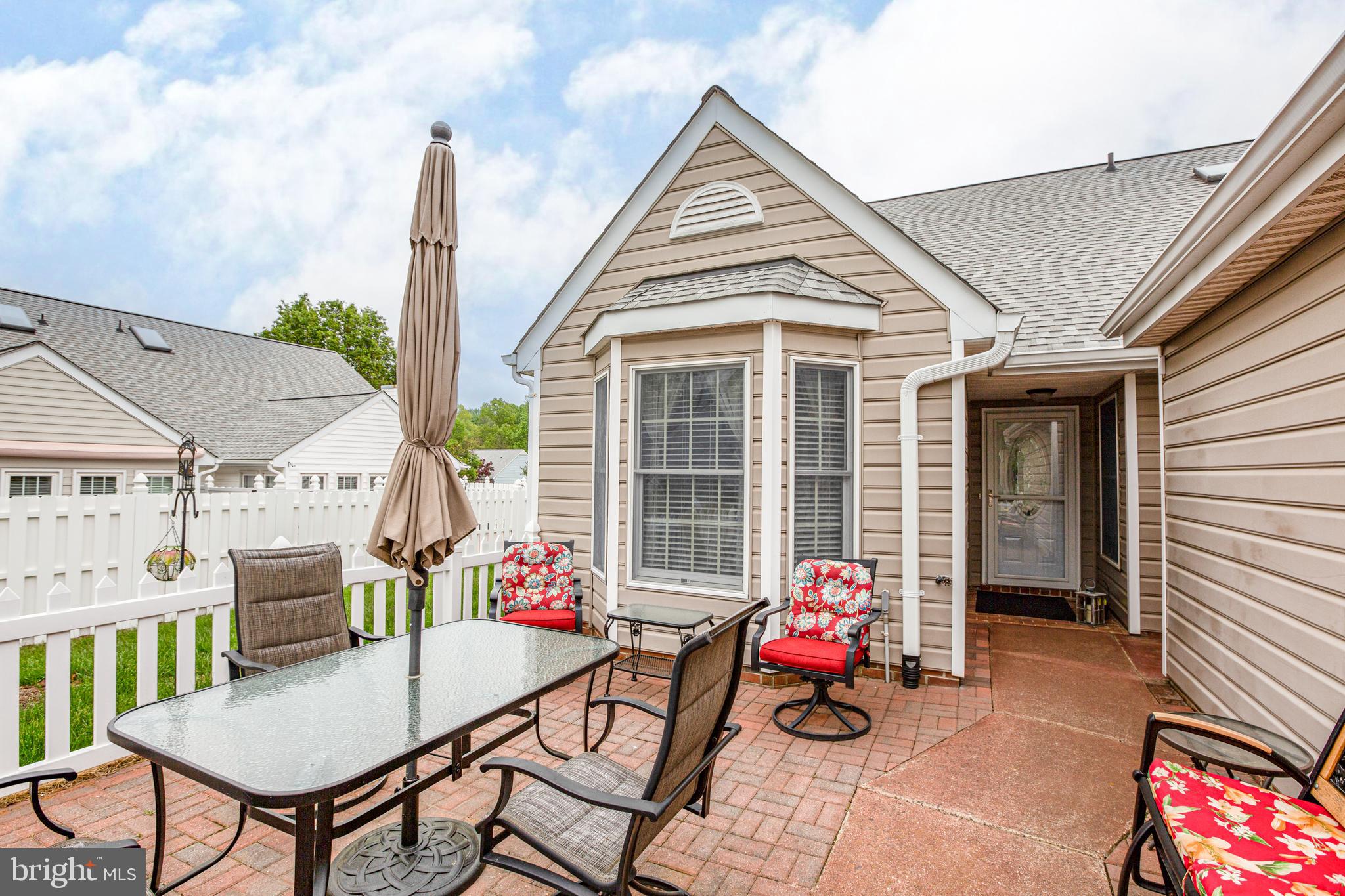 SUMMERLAKE - Residential