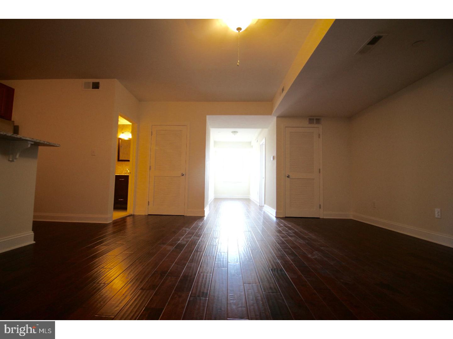 FAIRMOUNT - Residential Lease