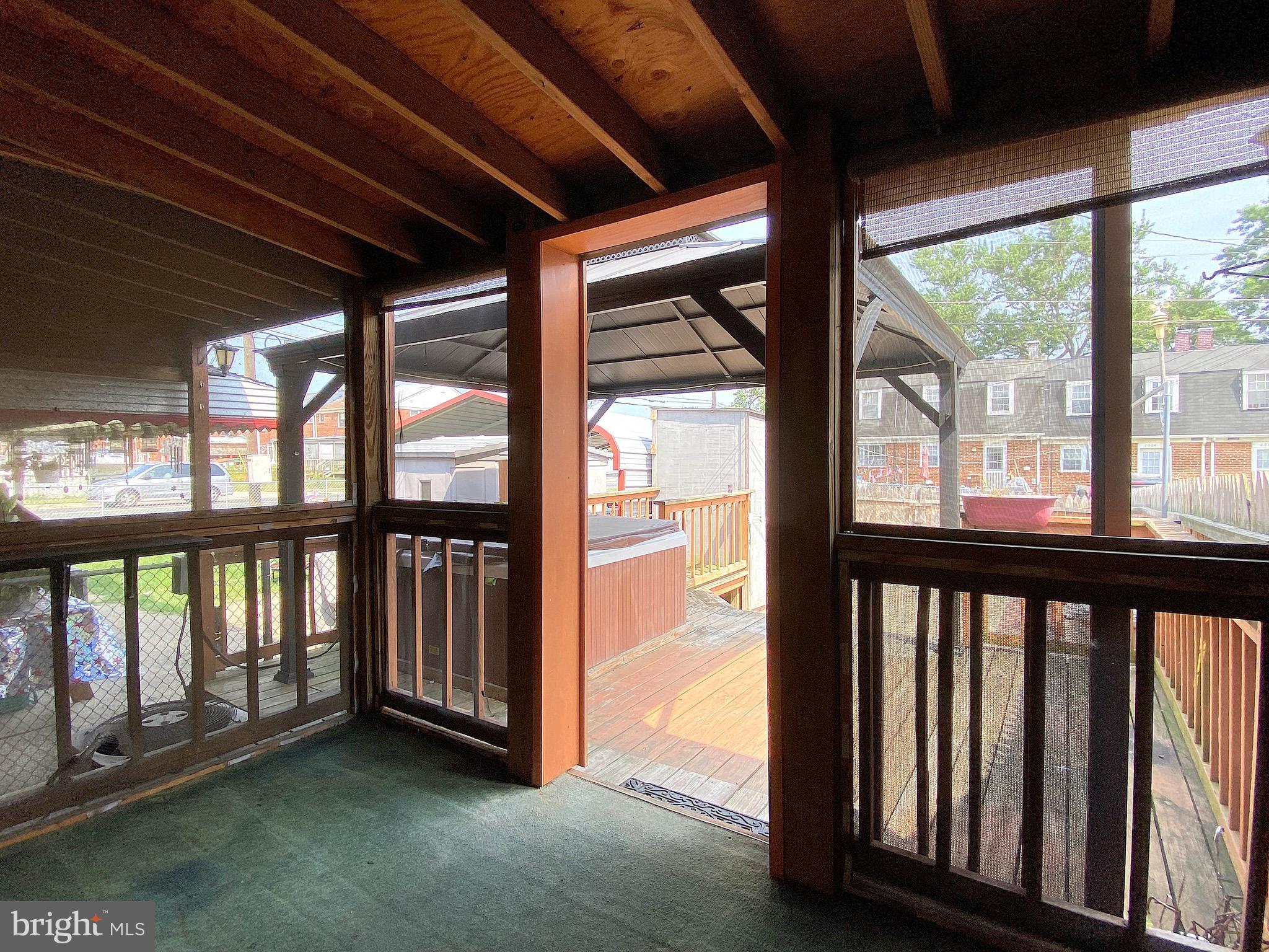 EASTFIELD - Residential