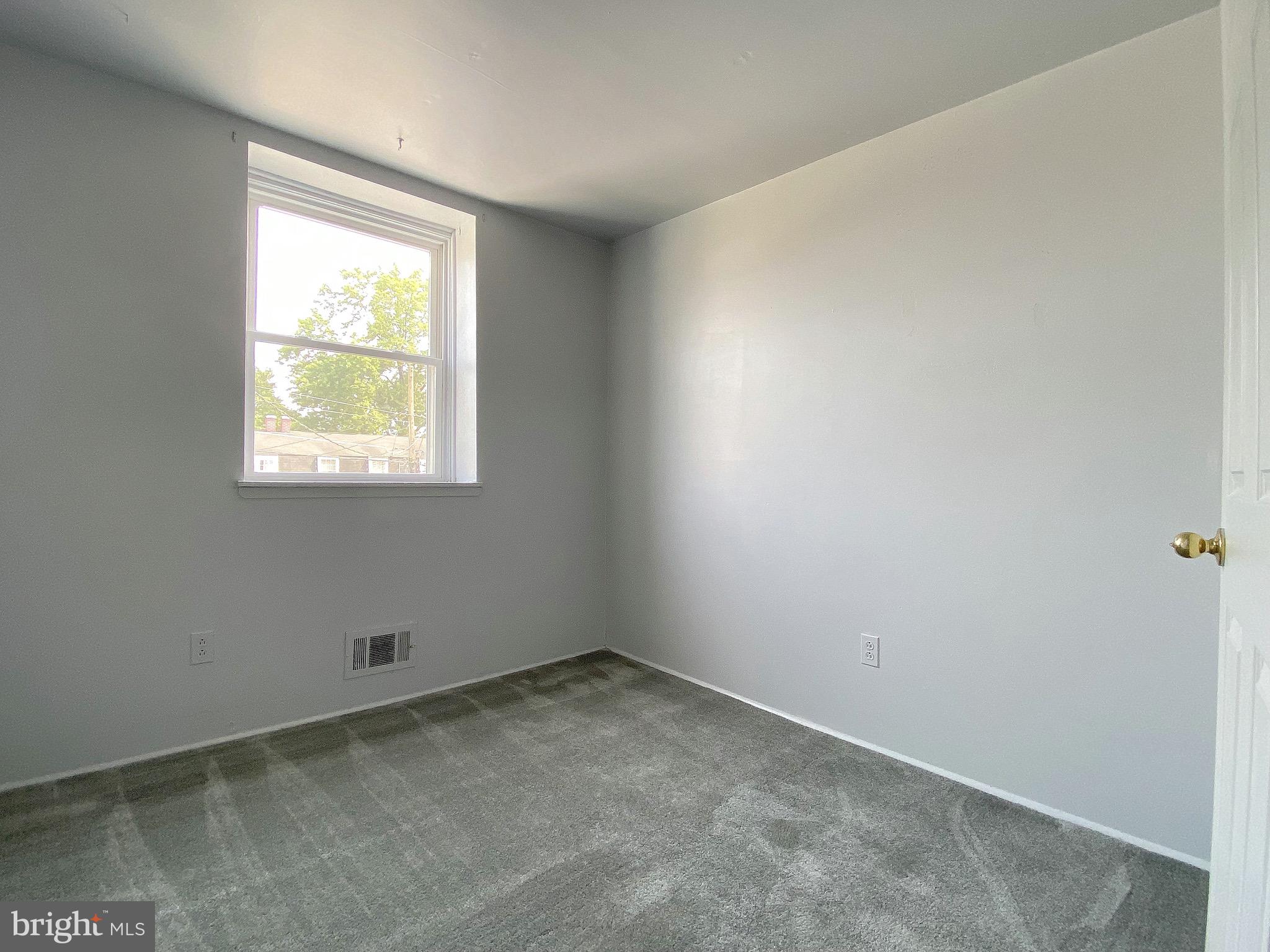 EASTFIELD - Residential