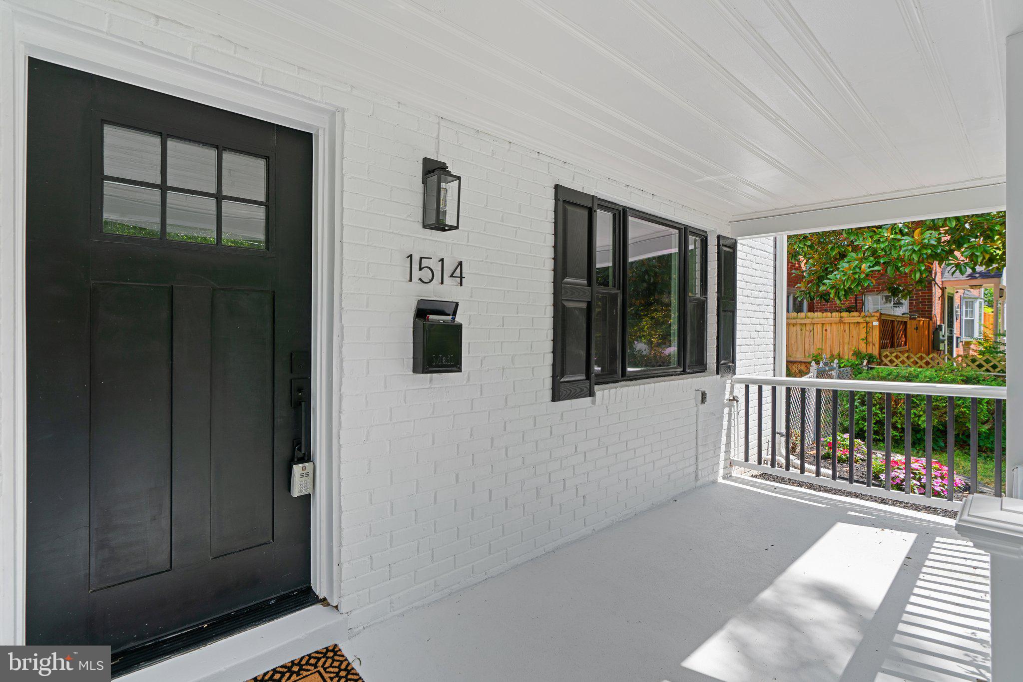 CAROLE HIGHLANDS - Residential