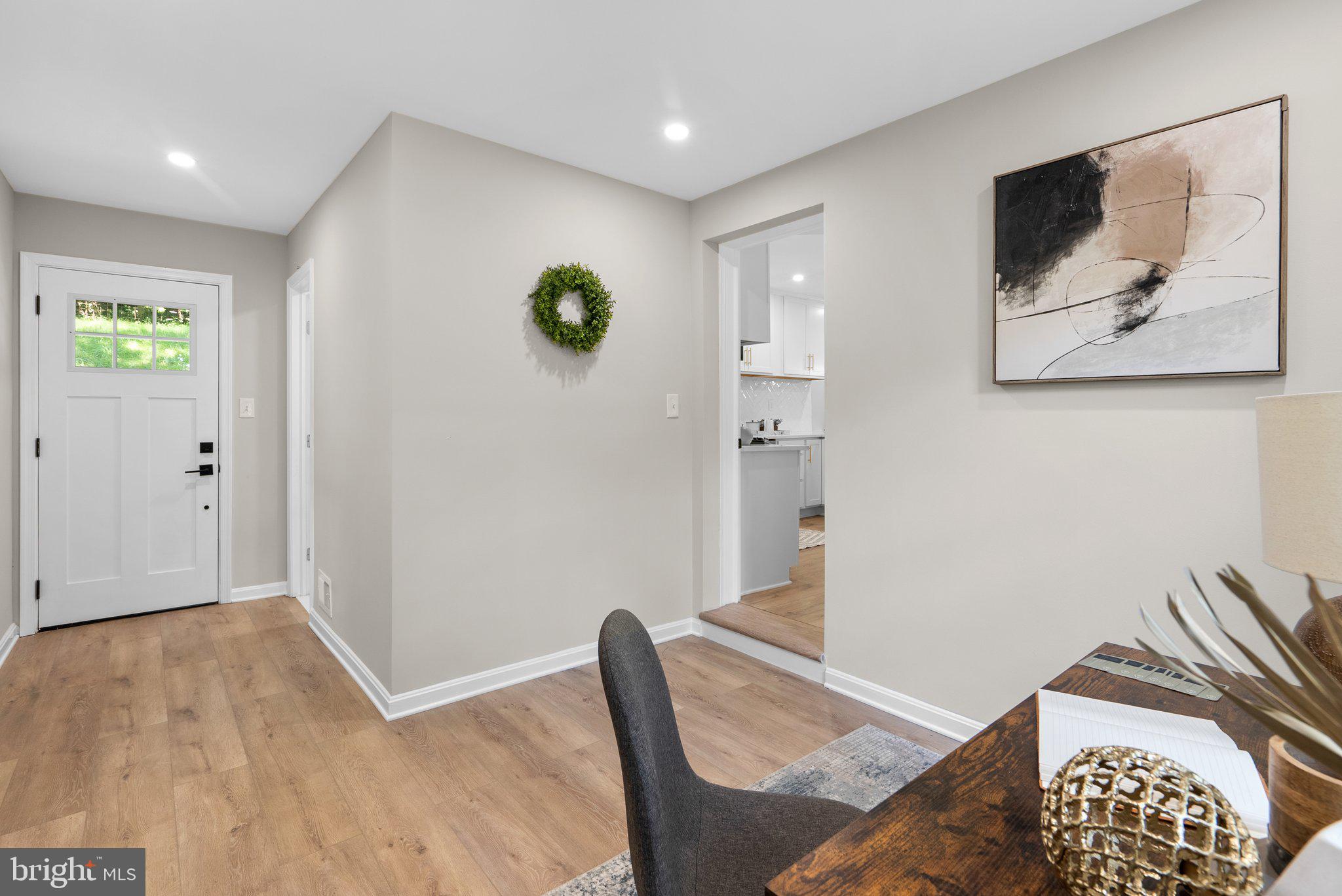 CAROLE HIGHLANDS - Residential