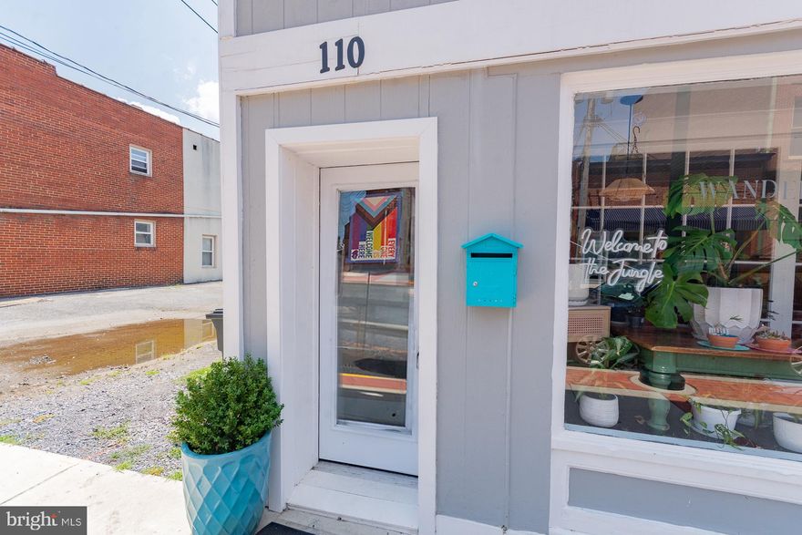 This downtown gem of a space is really cool. Most of the electric and plumbing have been completed. New
Mini-Split HVAC just installed. Priced to help out a new business owner, this is a perfect spot to start working
for yourself. The City of Martinsburg and Main Street Martinsburg also have plans to support and will be
happy to help out.