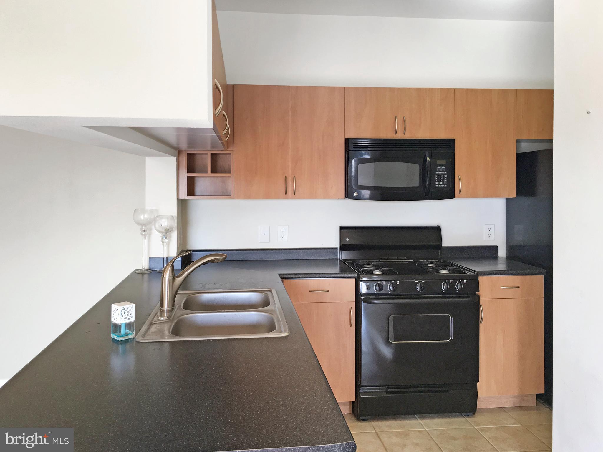 THE ASHMORE - Residential Lease