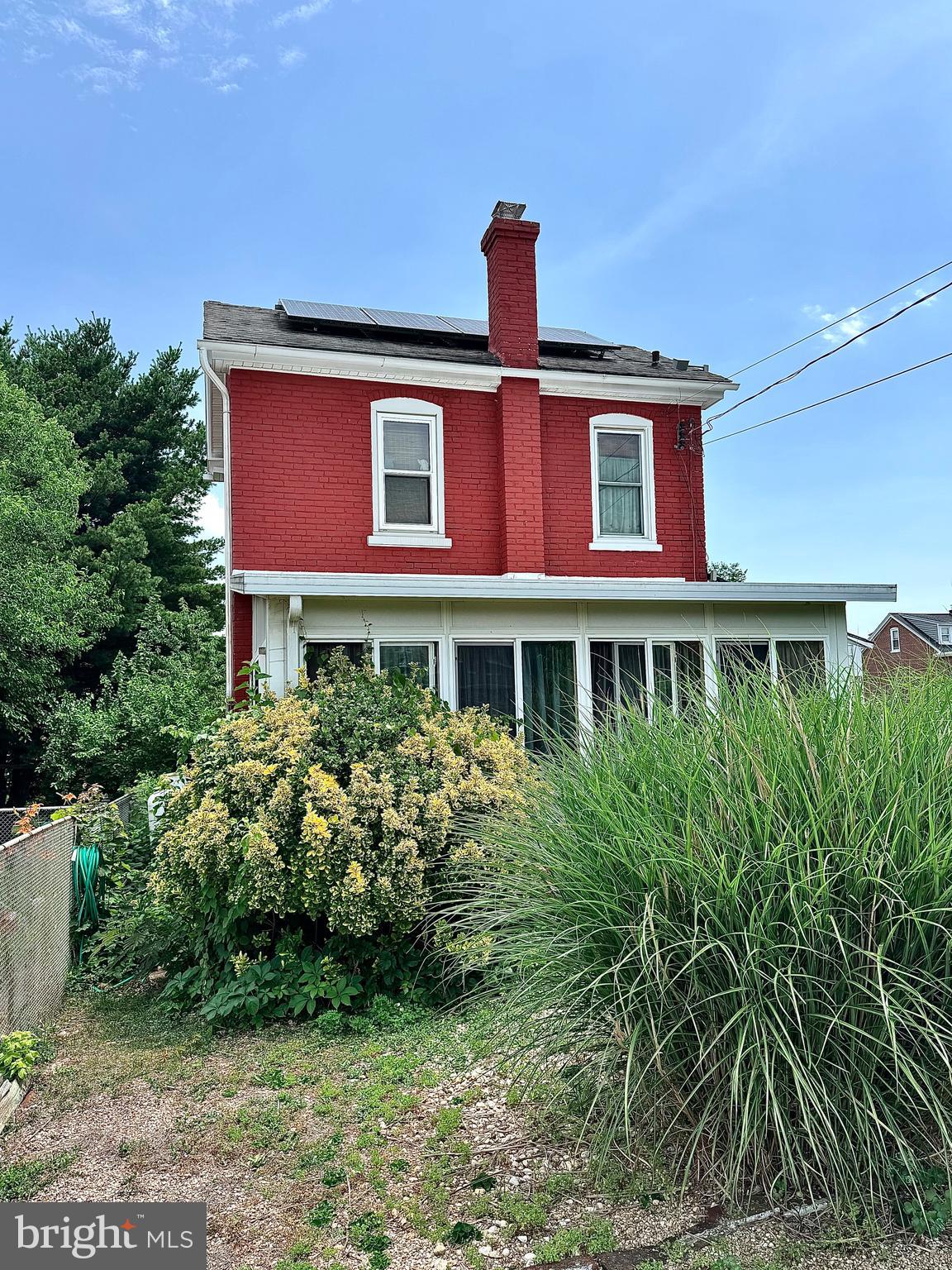 120 E RACE STREET