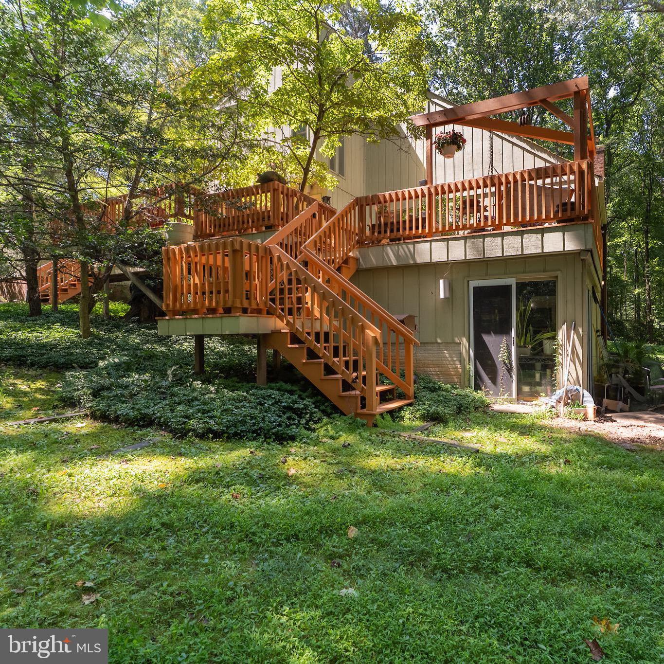 11301 FIELDSTONE LANE