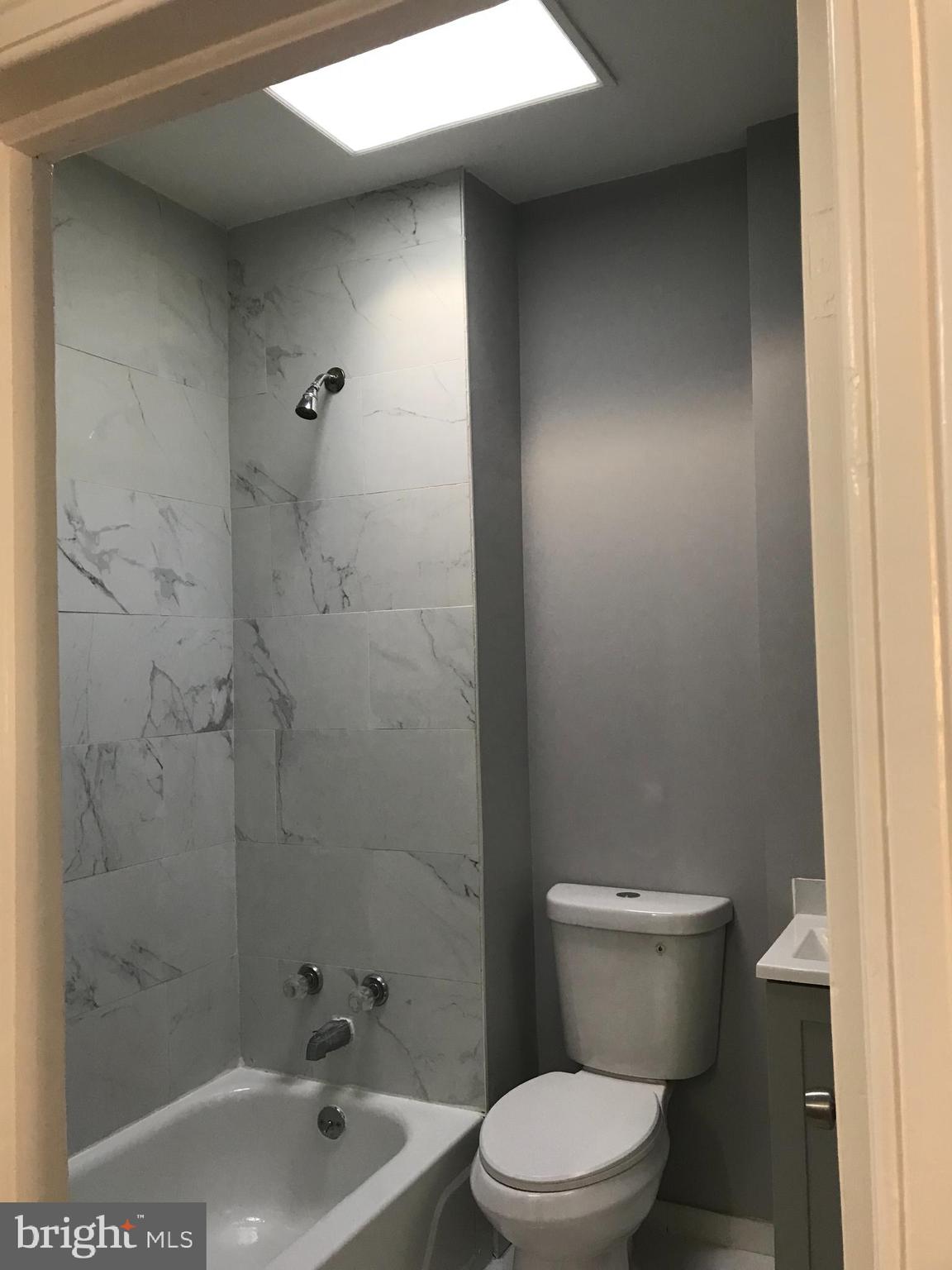 MADISON EASTEND - Residential