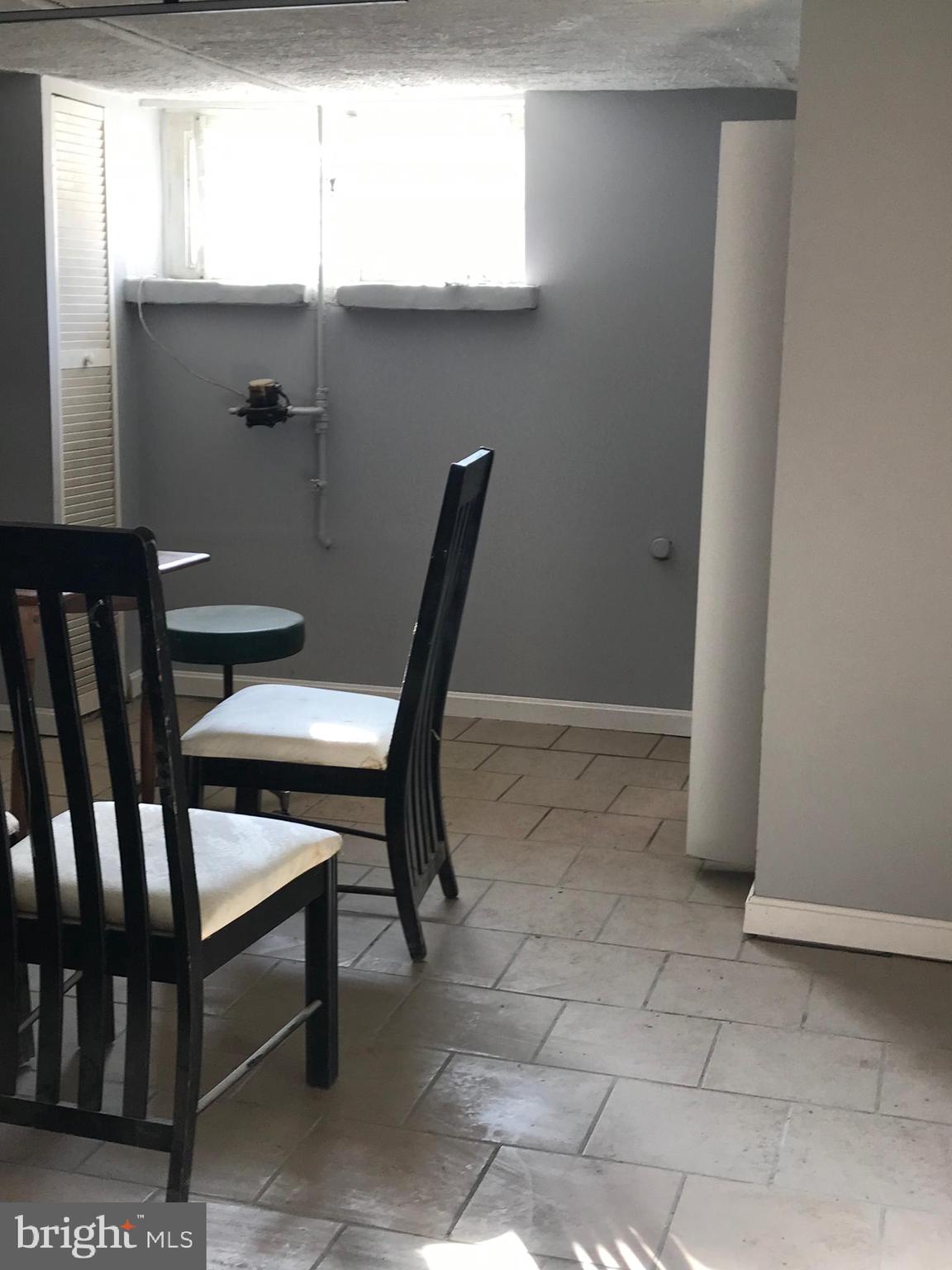 MADISON EASTEND - Residential