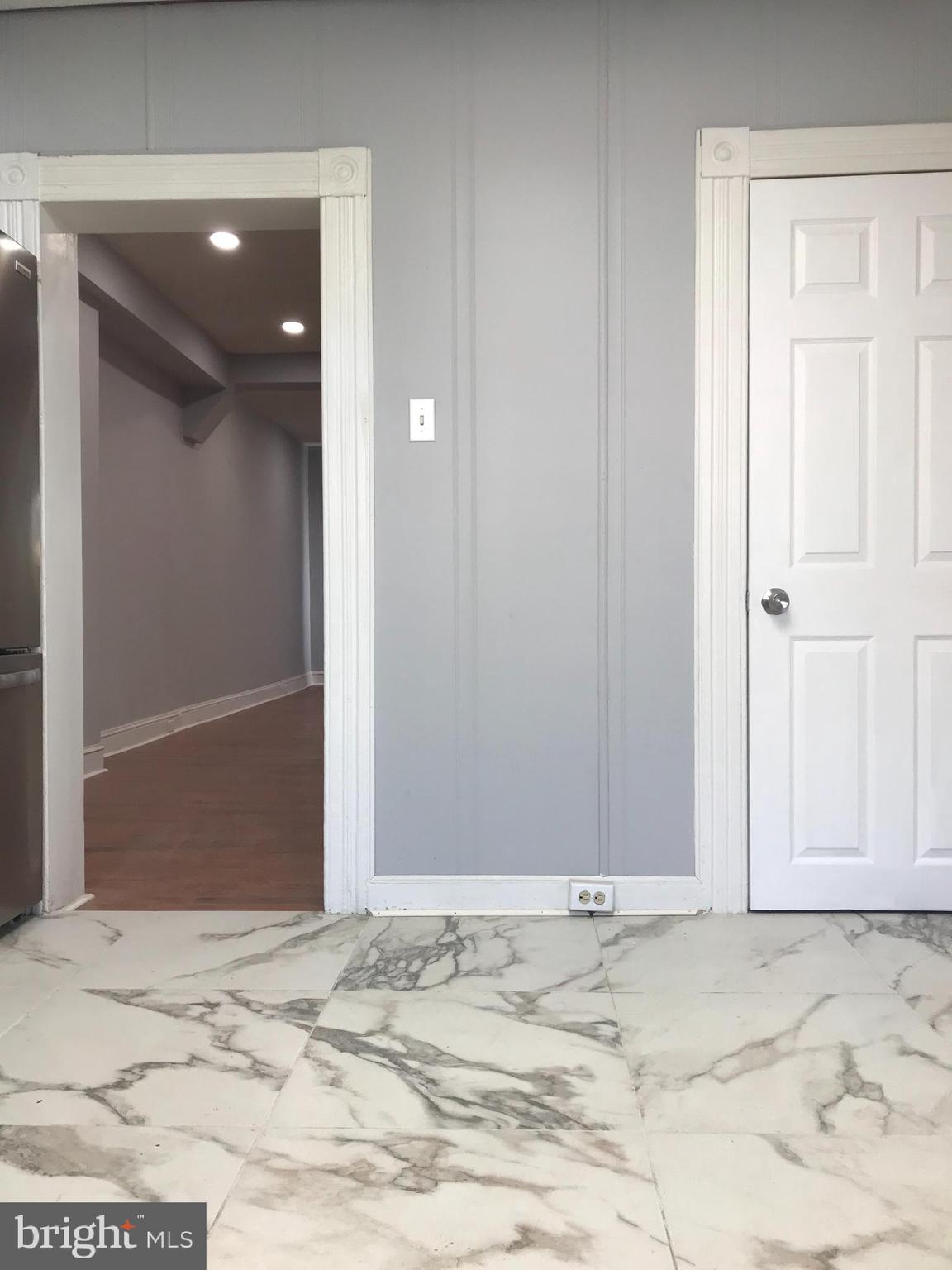 MADISON EASTEND - Residential