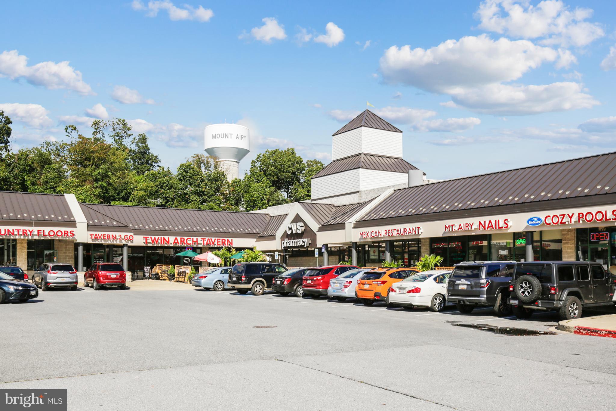 TWIN ARCH CROSSING - Residential