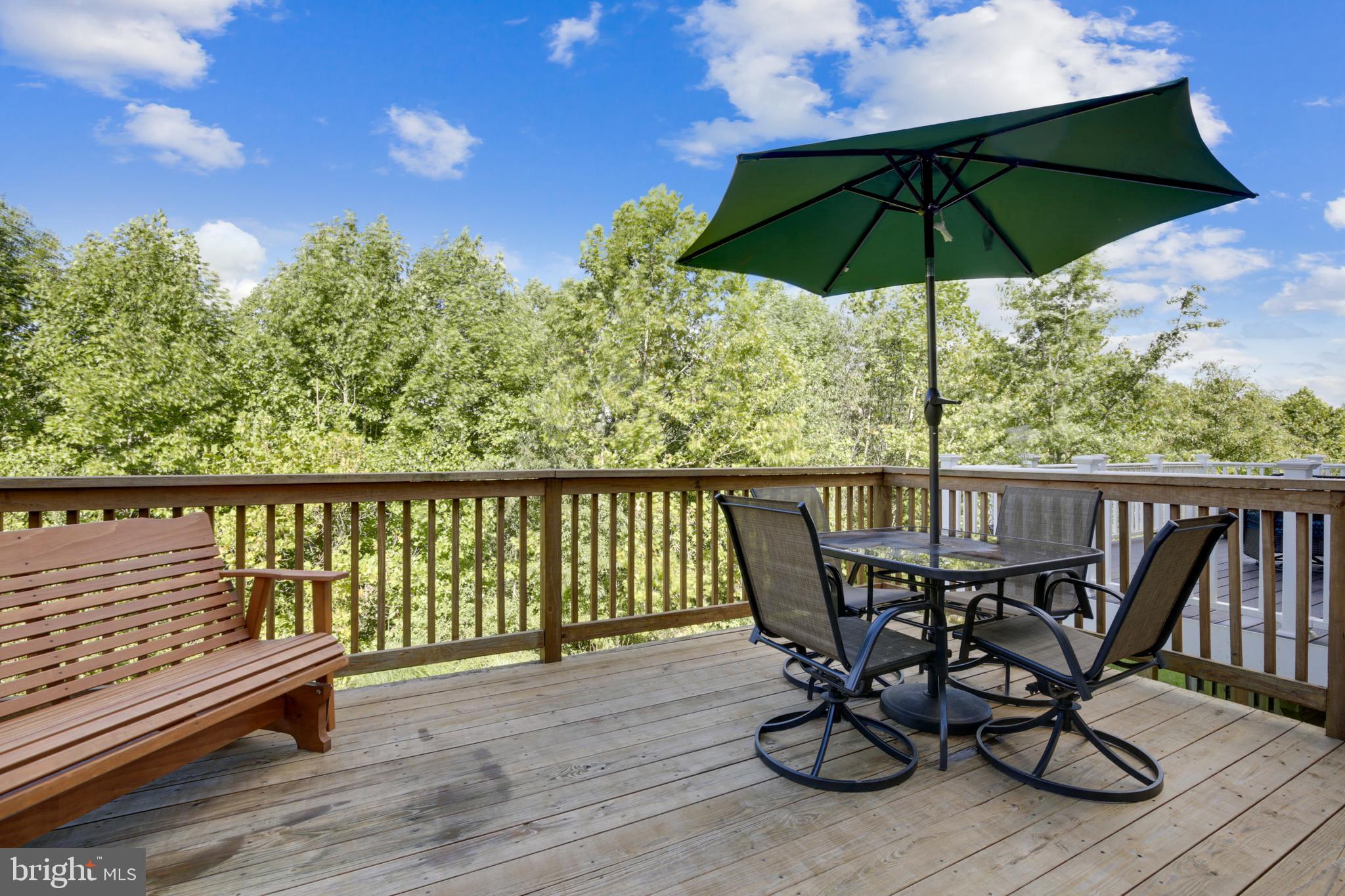 TWIN ARCH CROSSING - Residential