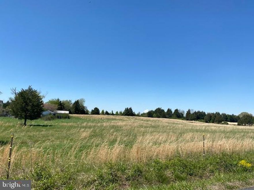16 acres of land zoned R1.   Water and Sewer near. Property consists of 2 tax maps
6888-41-1988 and 6888-31-7419. Existing house needs to be torn down. Additional lots possible. Letter from County in Documents.